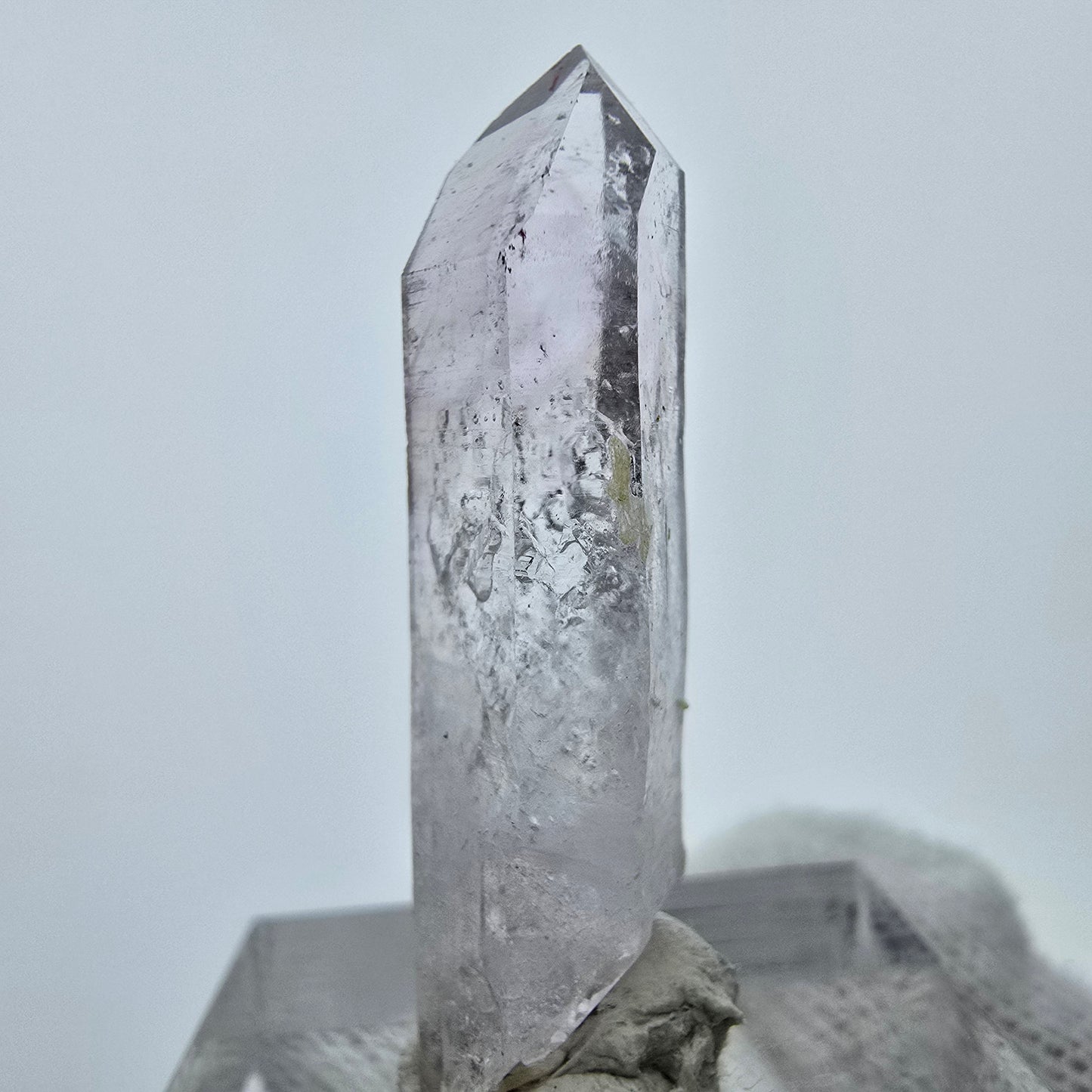 Enhydro Harlekin Phantom Amethyst Streep Mine, Goboboseb, Namibia 34*9*7mm