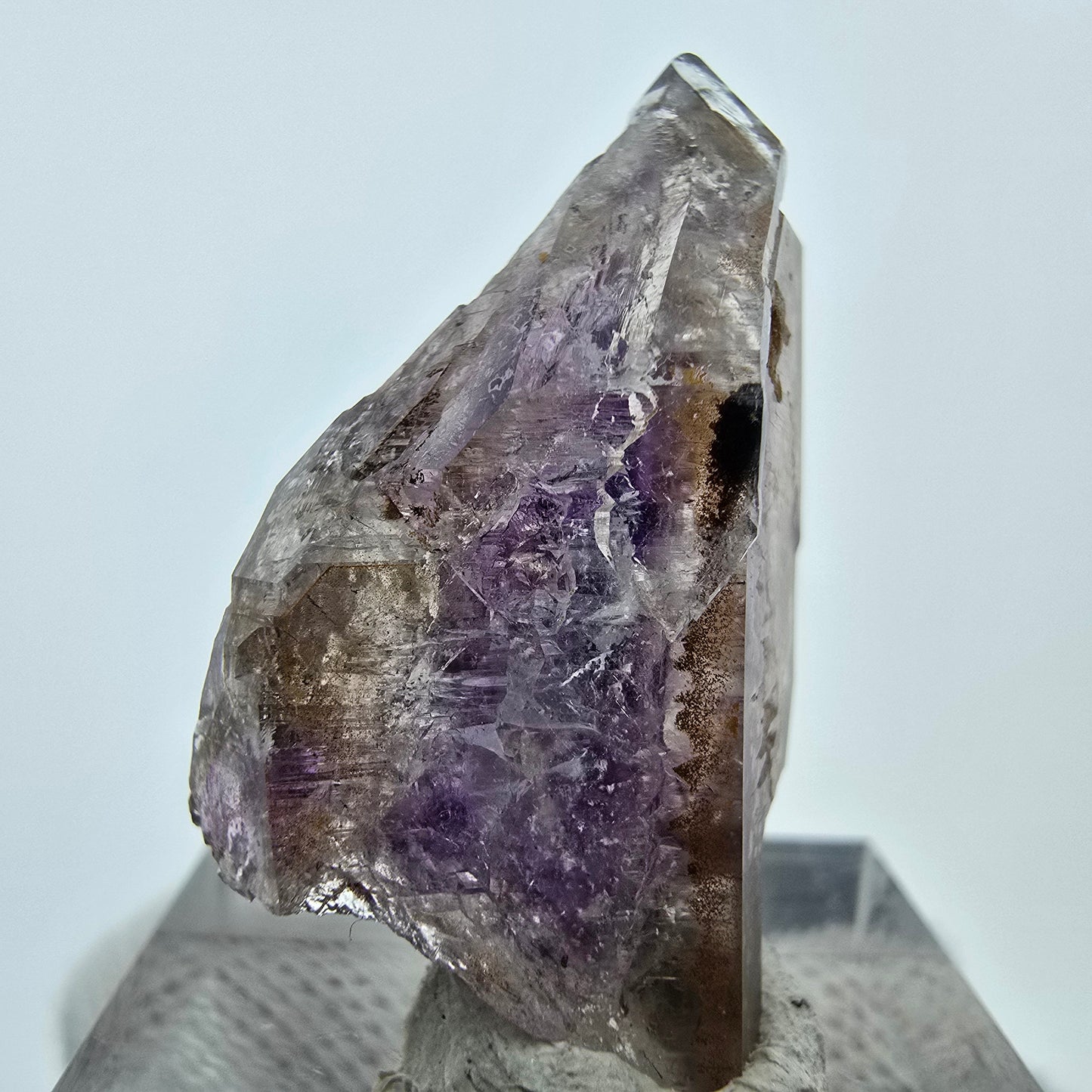 Phantom Amethyst Skelett Quarz Spitze Goboboseb, Namibia 33*18*17mm