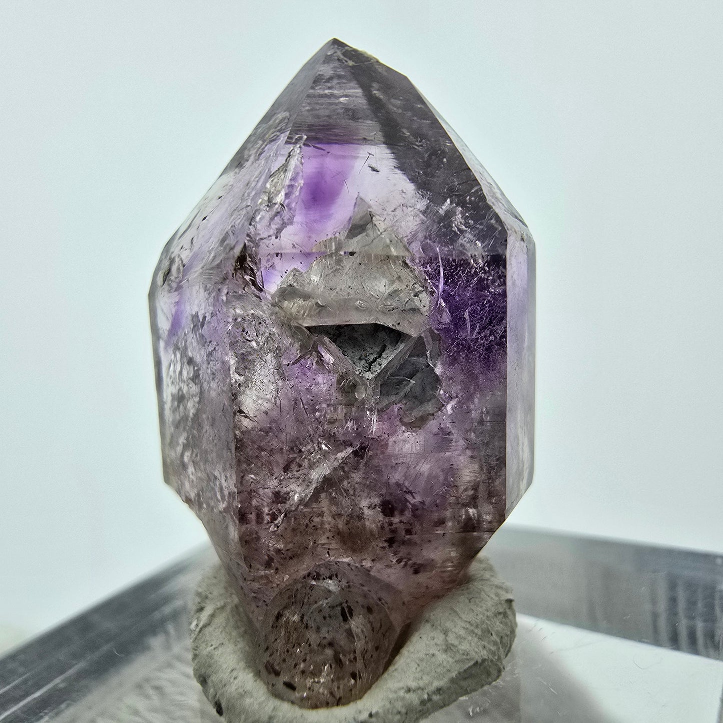 Seltene Phantom Amethyst Zepter Spitze Goboboseb, Namibia 27*15*14mm