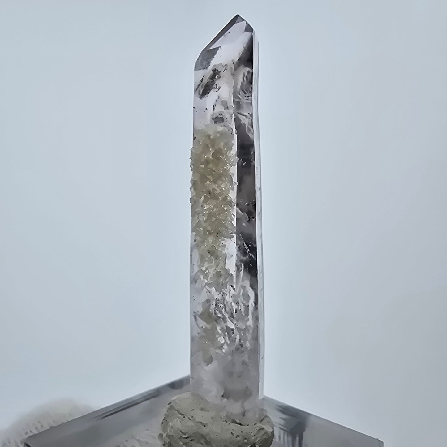 Enhydro Lemurian Rauchquarz mit Stilbit 1x Blase Goboboseb, Namibia 46*10*7mm