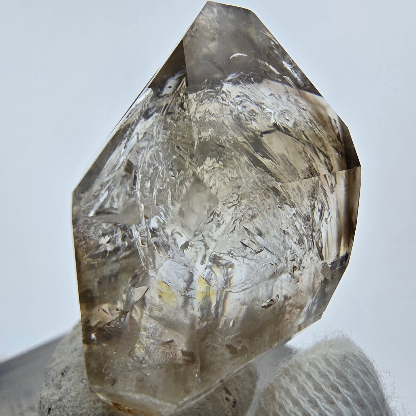 Enhydro Phantom Rauchquarz Zepter, 1x Blase Goboboseb, Namibia 32*24*17mm