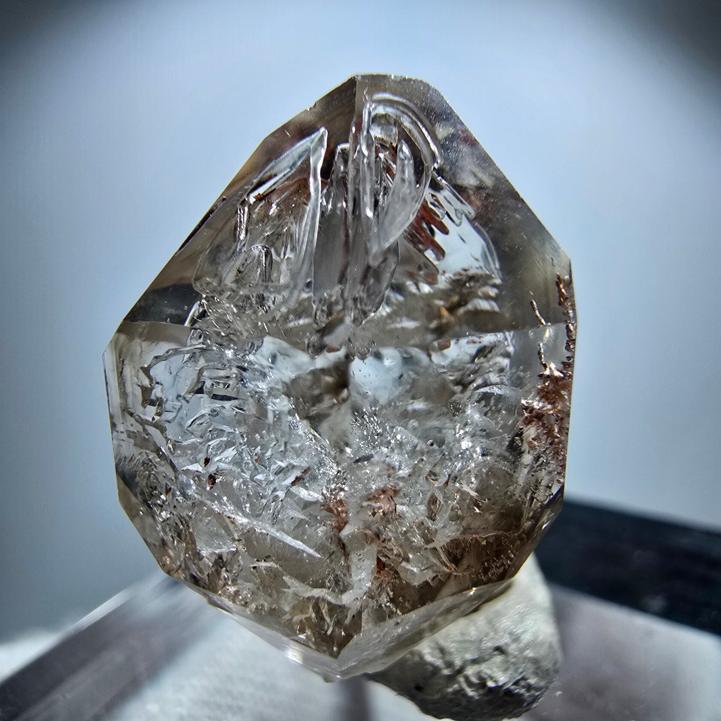 Enhydro Phantom Rauchquarz Skelett DT Zepter Goboboseb, Namibia 21*15*11mm
