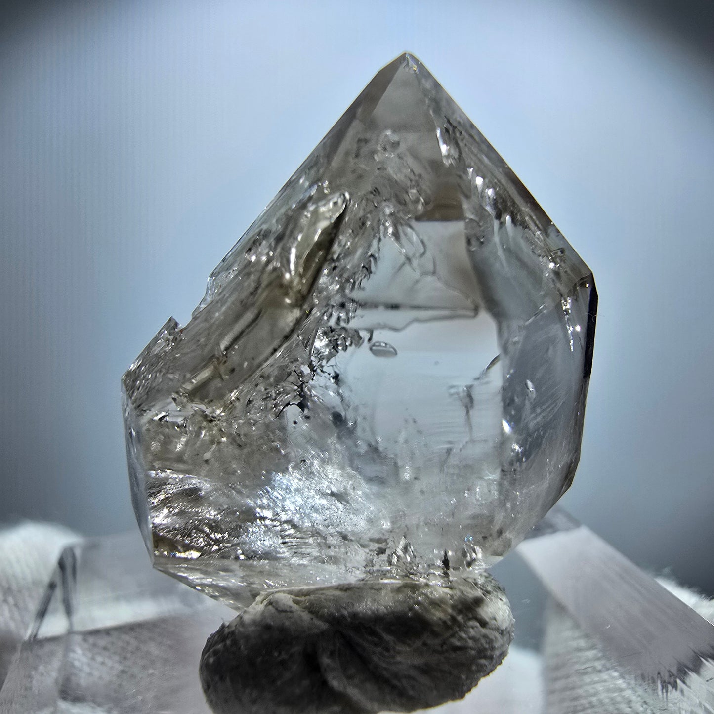 Enhydro Phantom Rauchquarz Fenster DT Zepter Goboboseb, Namibia 25*20*14mm