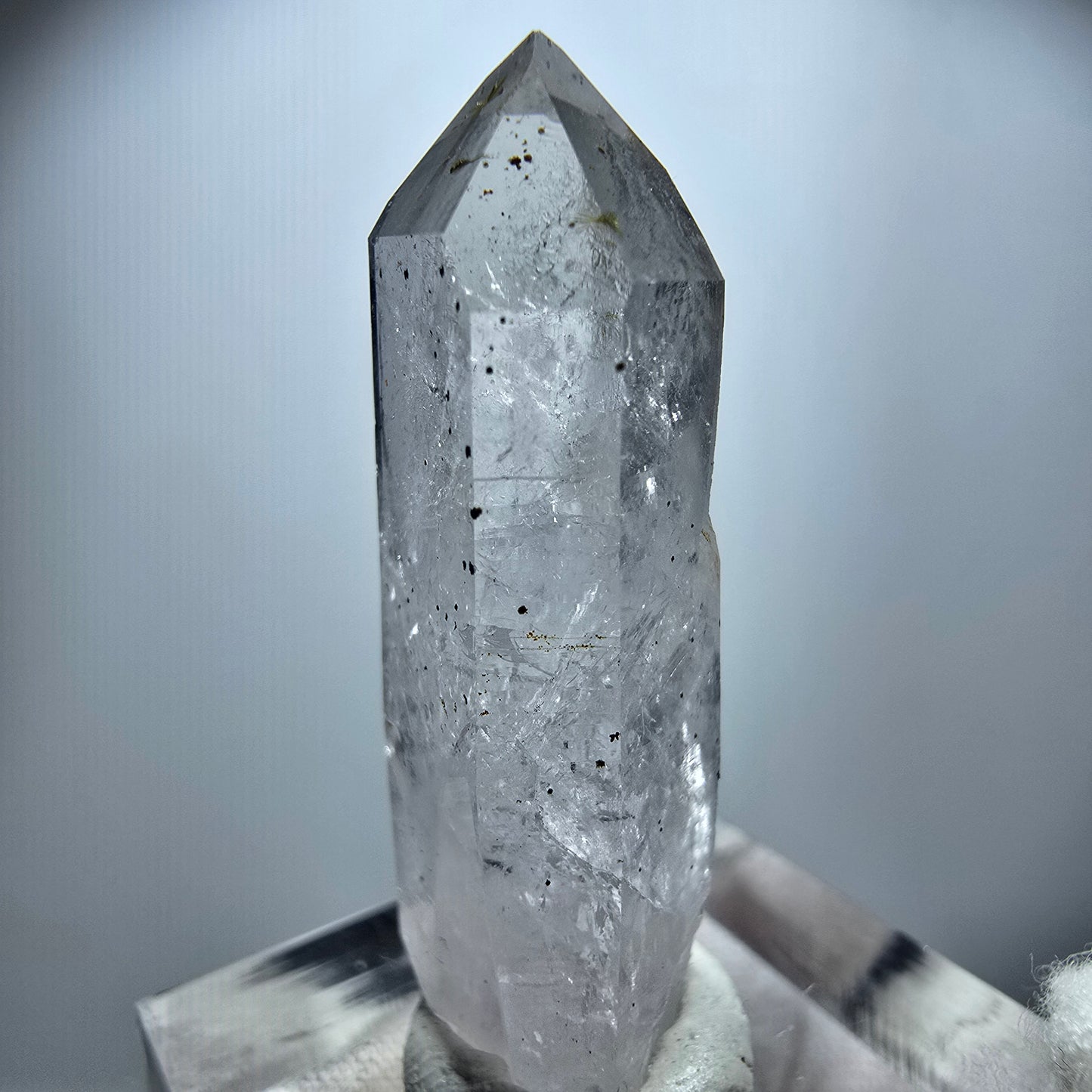 Klarer Phantom Hämatit Amethyst Kristall Streep Mine Goboboseb Namibia 35*13*9mm
