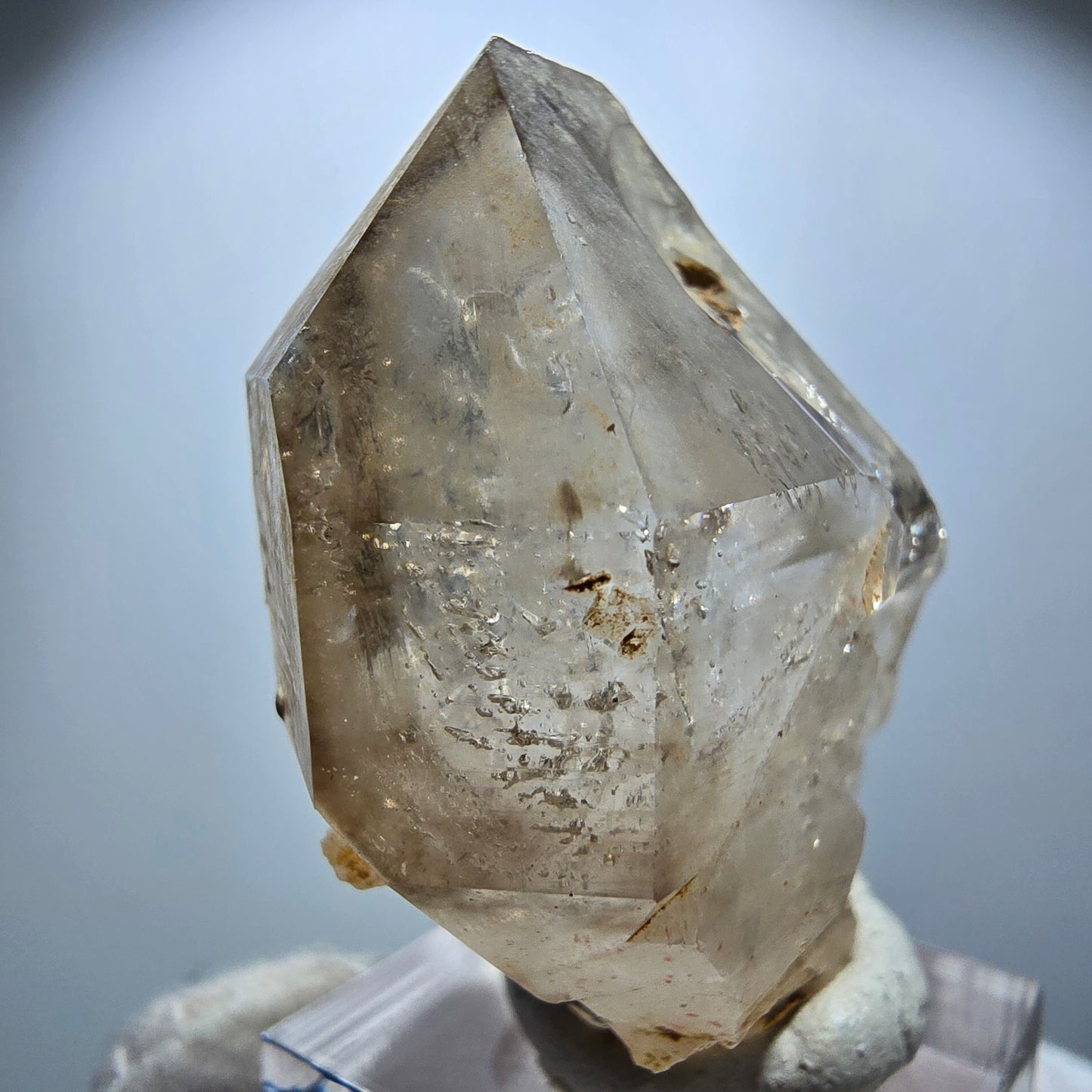Enhydro Phantom Rauchquarz Skelett Zepter, 1x Blase Goboboseb Namibia 45*37*20mm