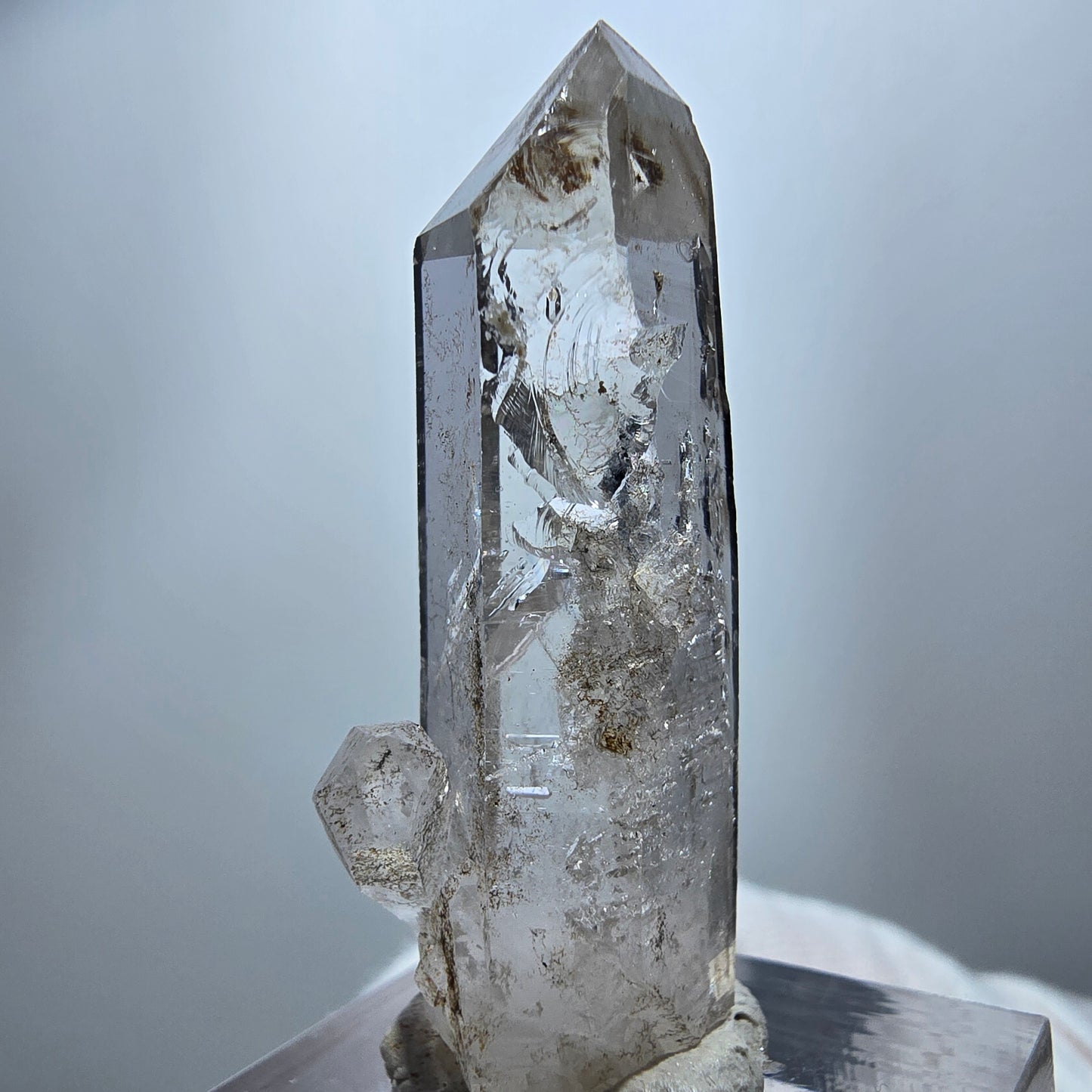 Enhydro Phantom Rauchquarz Spitze, 2x Blase Goboboseb, Namibia 41*17*15mm