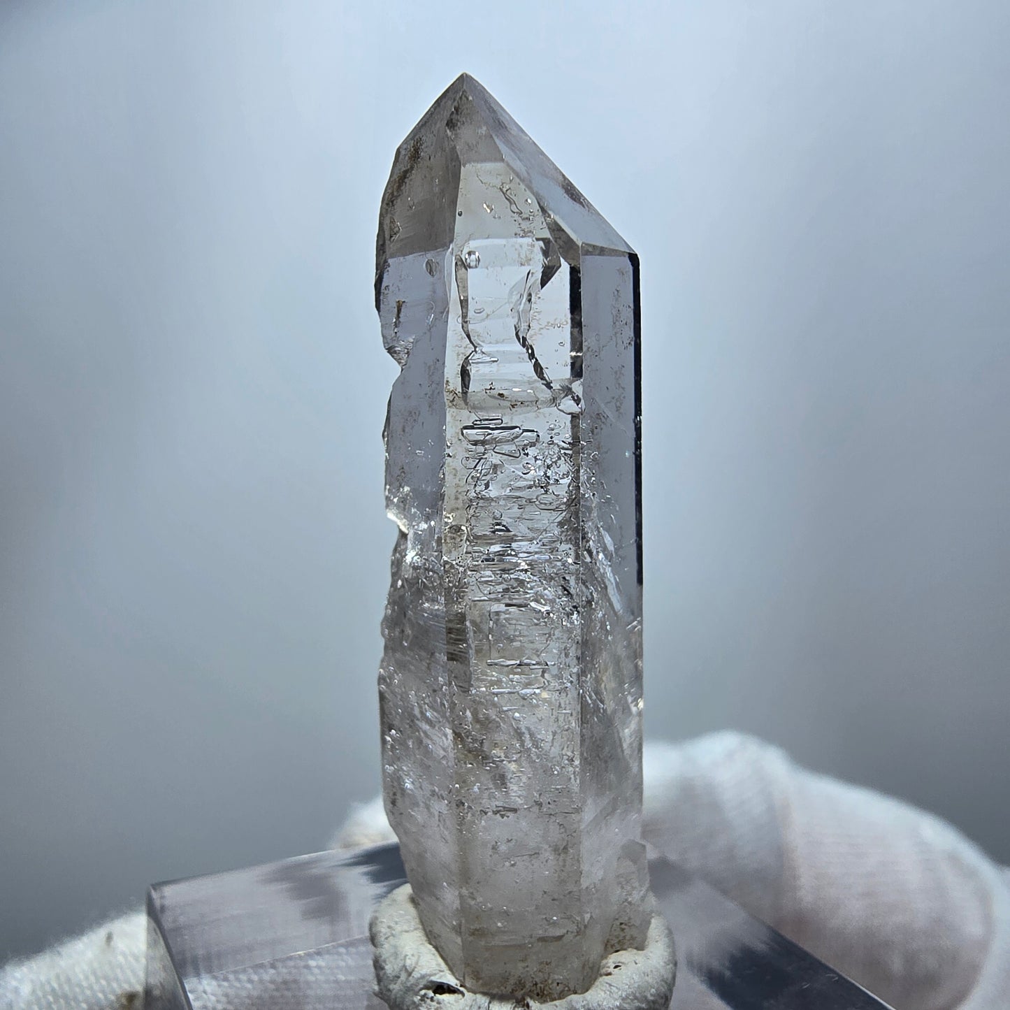 Enhydro Phantom Rauchquarz Spitze, 2x Blase Goboboseb, Namibia 41*17*15mm