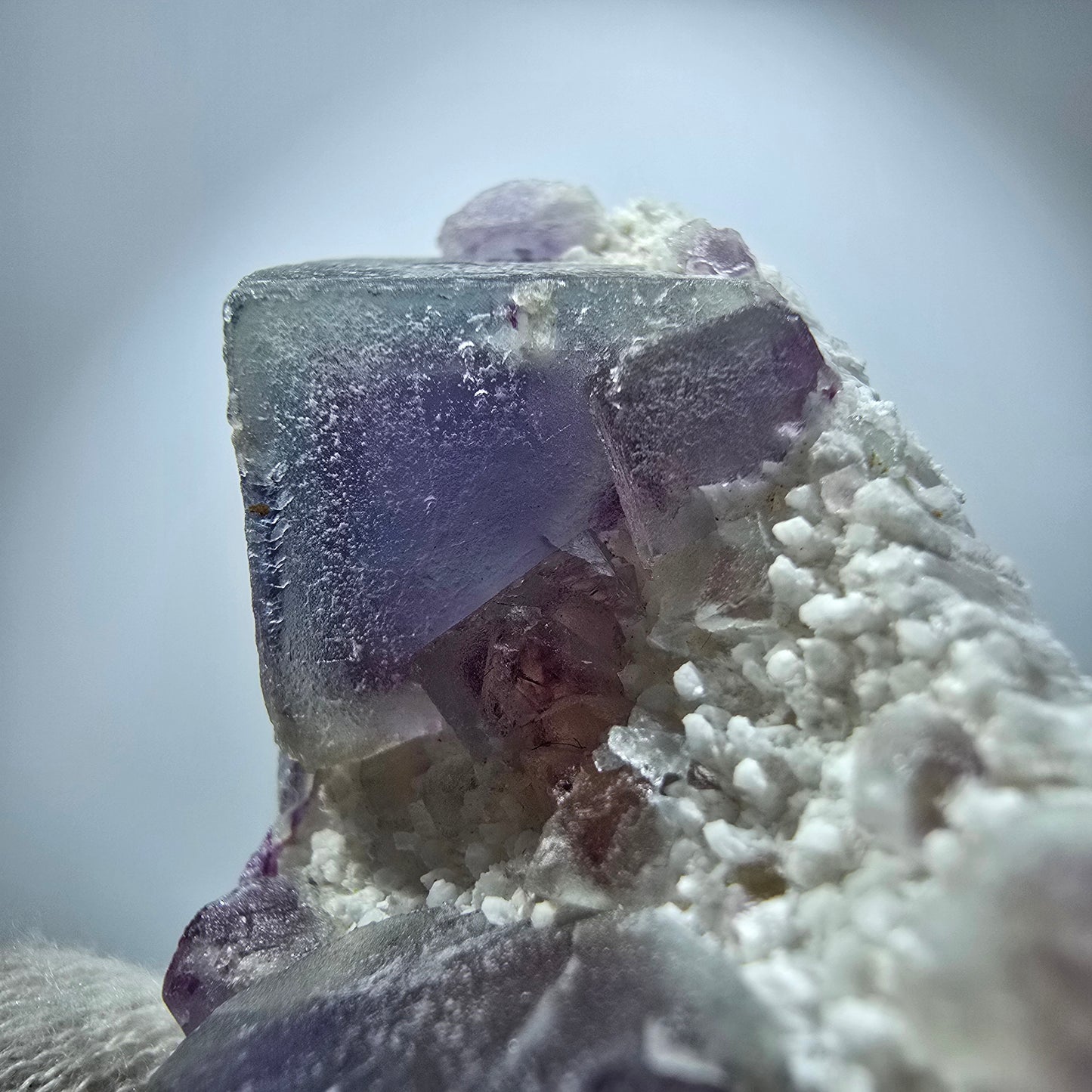 Cube de fluorite fantôme, spécimen de quartz vert violet, Omehane, Namibie, 58 x 3 322 mm