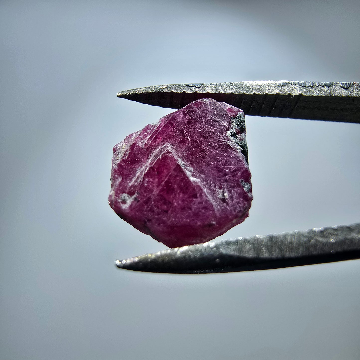 Seltene Rubin Scheibe, rot (UV Mineral) Unbekannt 10*8*2mm