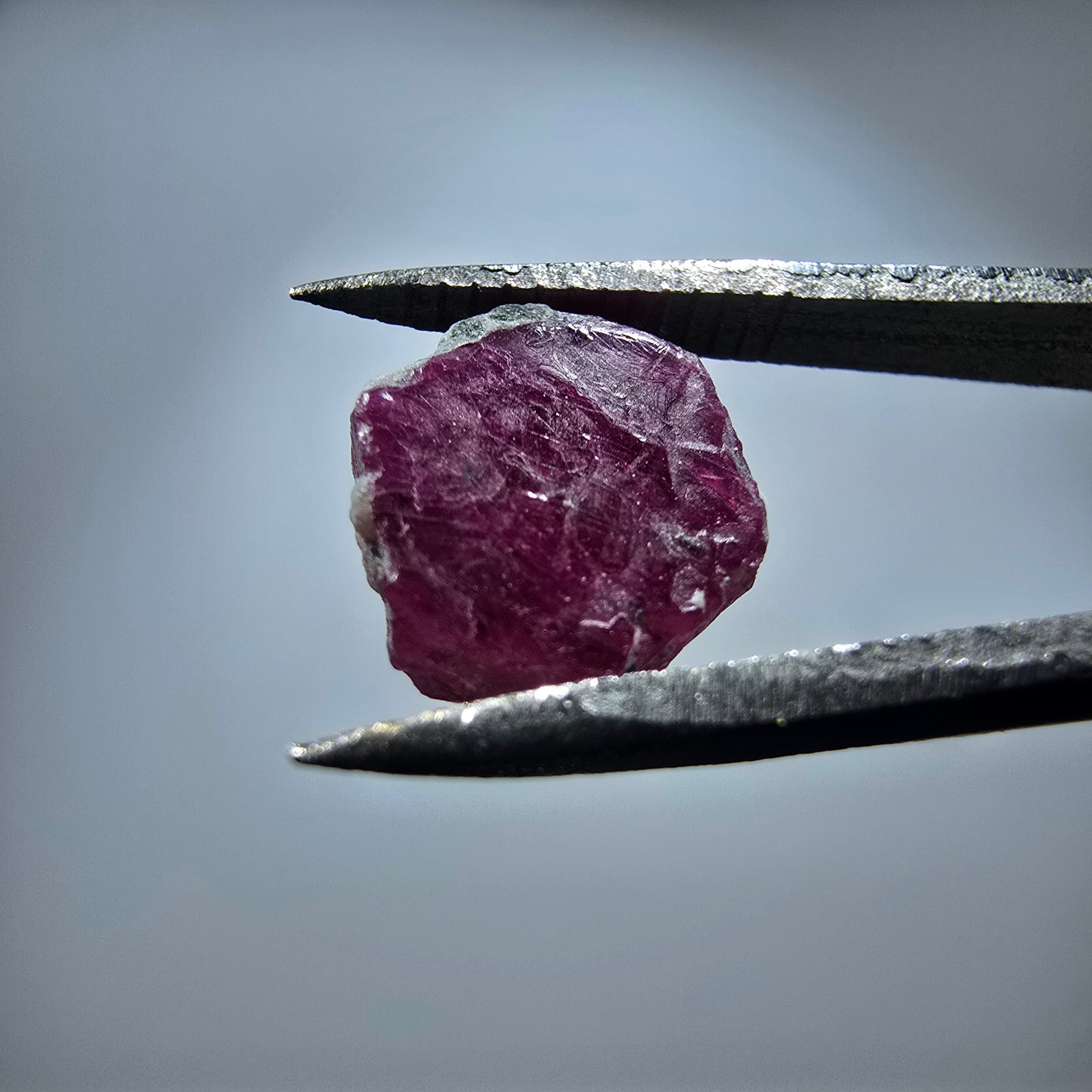 Seltene Rubin Scheibe, rot (UV Mineral) Unbekannt 10*9*2mm