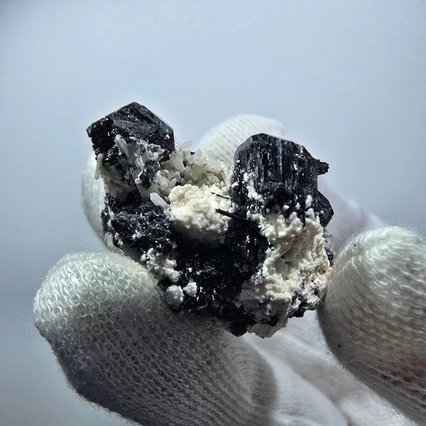 Schöne Schörl Turmalin, Quarz Stufe Erongo, Namibia 38*32*21mm