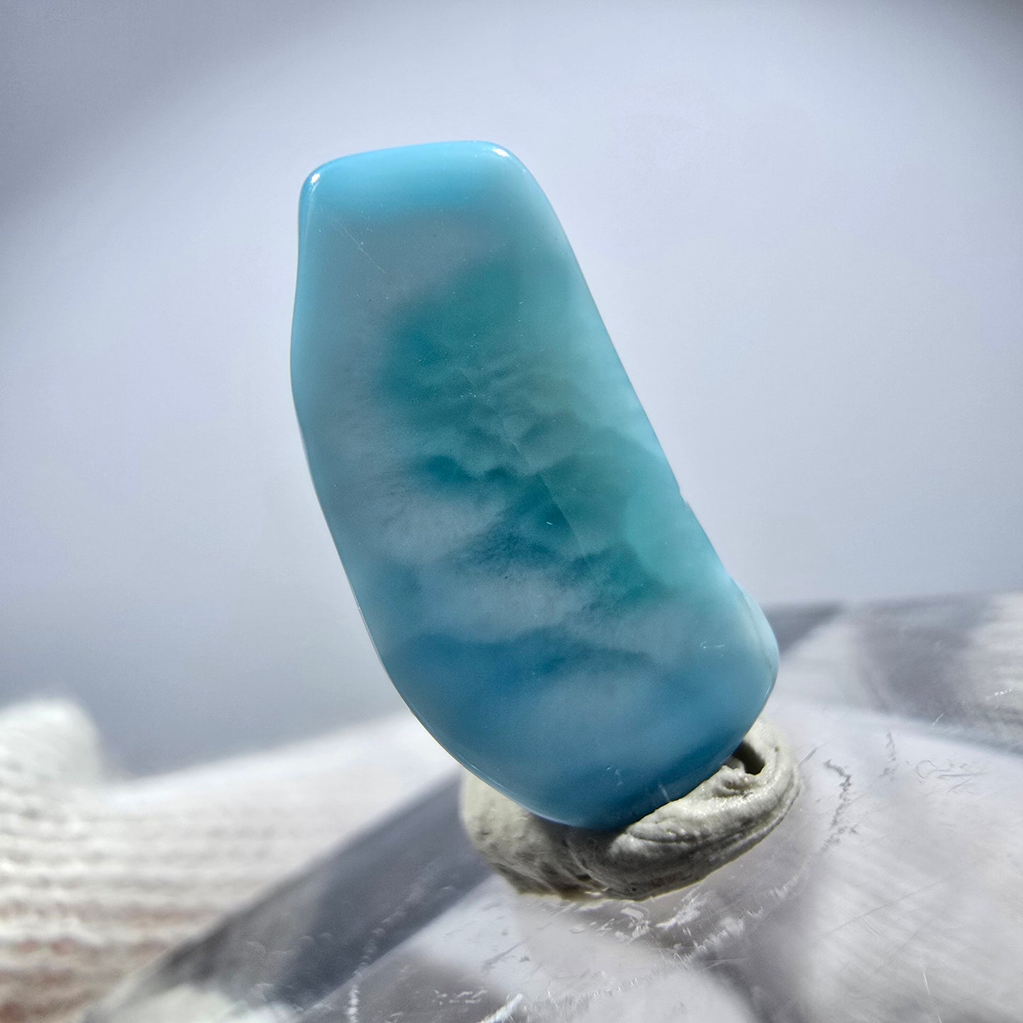 Schöner Larimar, poliert Dominikanische Republik 17*7*8mm