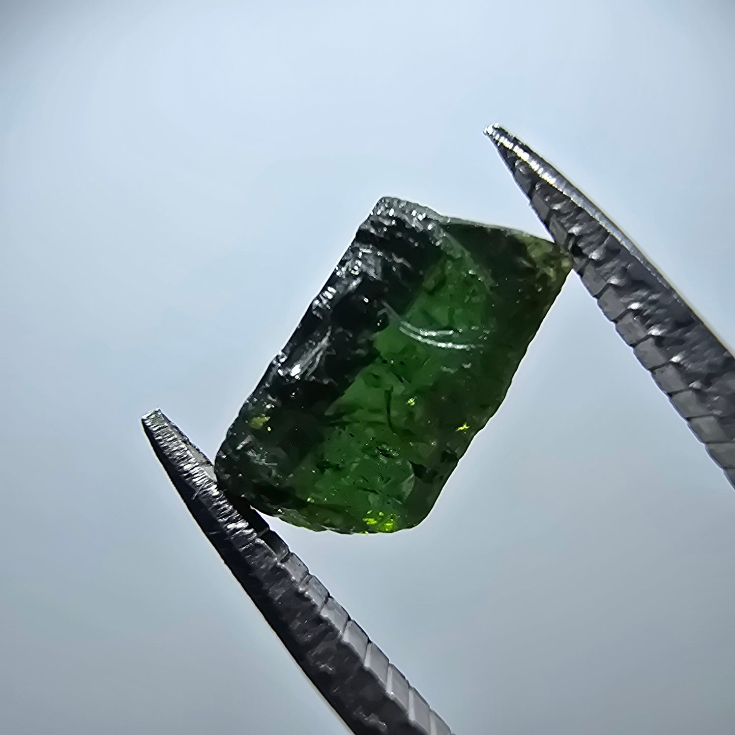 Seltener Verdelith Turmalin Kristall, grün Minas Gerais, Brasilien 10*5*5mm