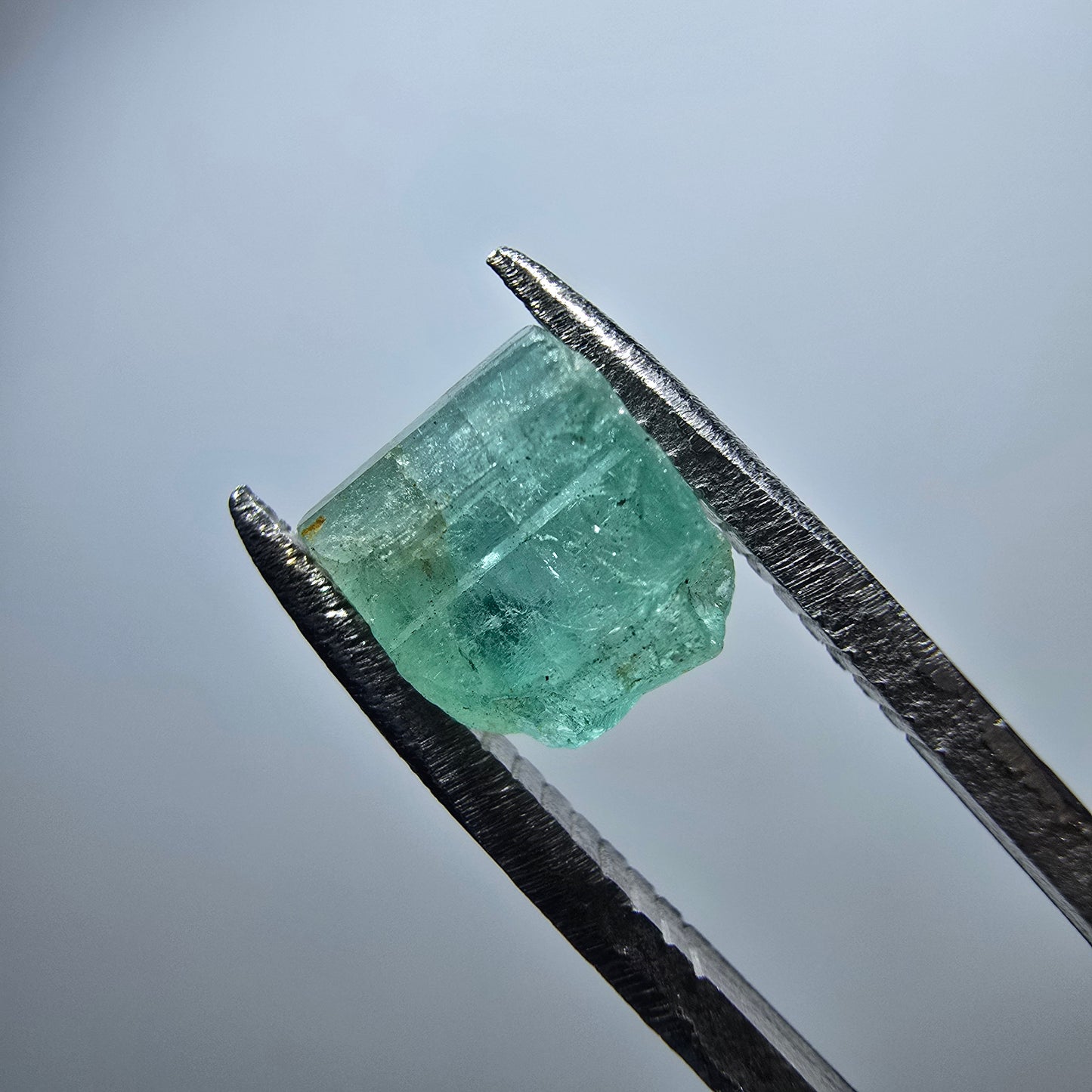 Cristal d'émeraude rare, vert Colombie #7961