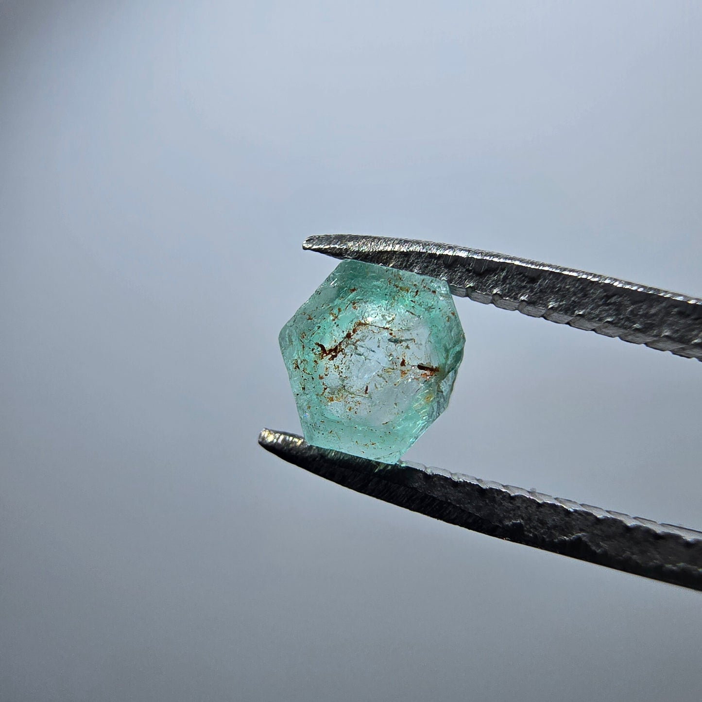 Cristal d'émeraude rare, vert Colombie #7967