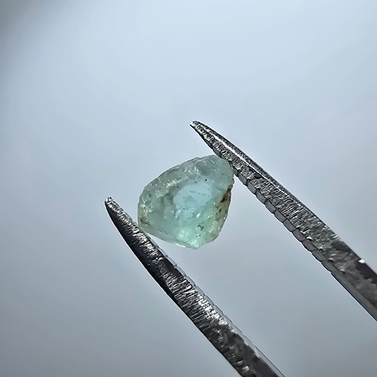 Cristal d'émeraude rare, vert Colombie #7976
