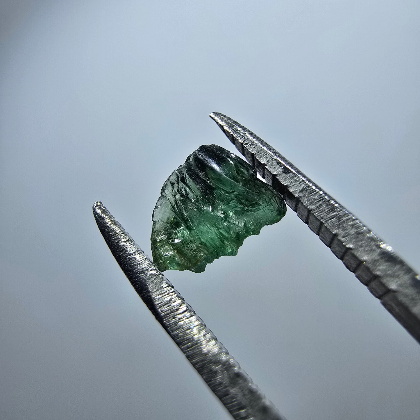 Cristal de tourmaline verdélite rare, vert Minas Gerais, Brésil #7982