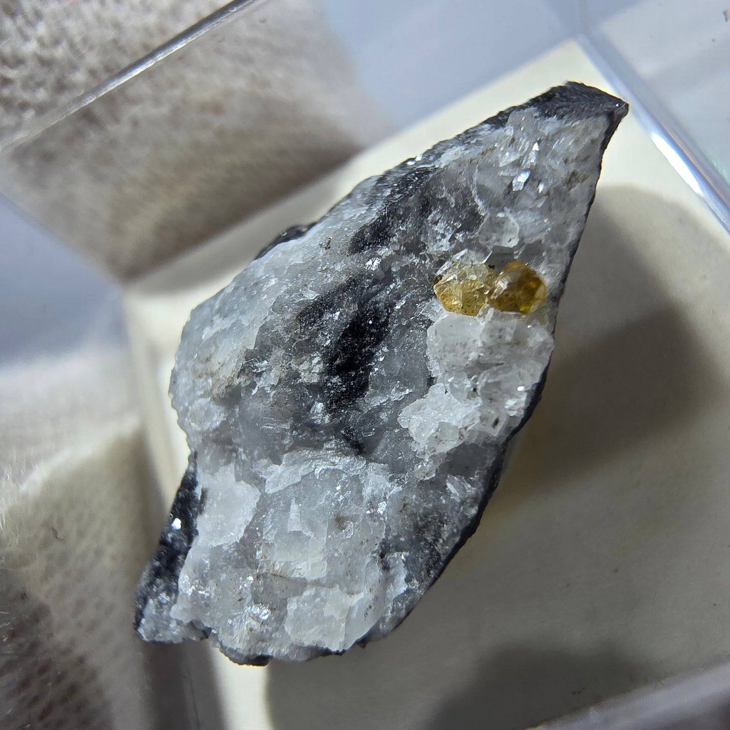 TOP Micromount Mineral Collection Germany - 8 pieces Germany #8063