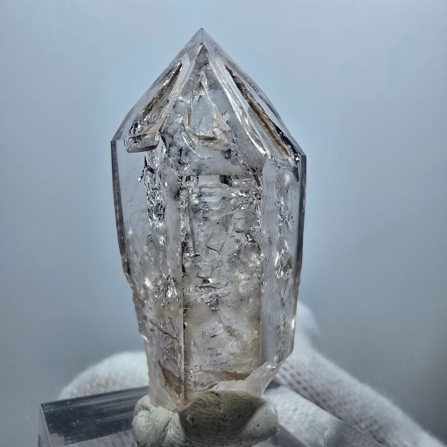 Pointe de quartz fumé Enhydro Phantom, 1x Bubble Goboboseb, Namibie 42 x 21 x 20 mm