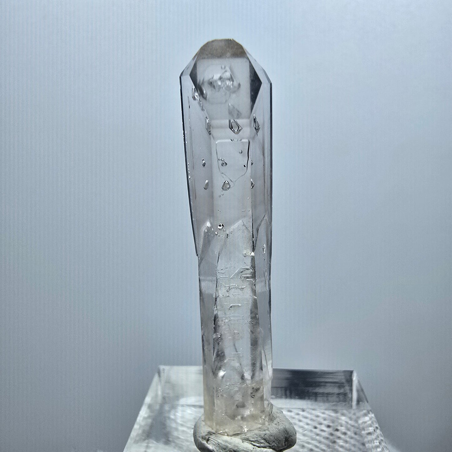 Sceptre en quartz fumé fantôme Enhydro, 1x Bubble Goboboseb, Namibie 43*7*7mm