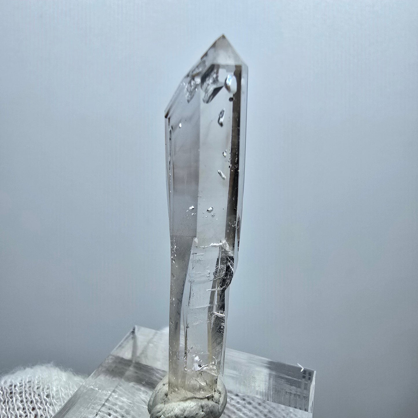 Sceptre en quartz fumé fantôme Enhydro, 1x Bubble Goboboseb, Namibie 43*7*7mm