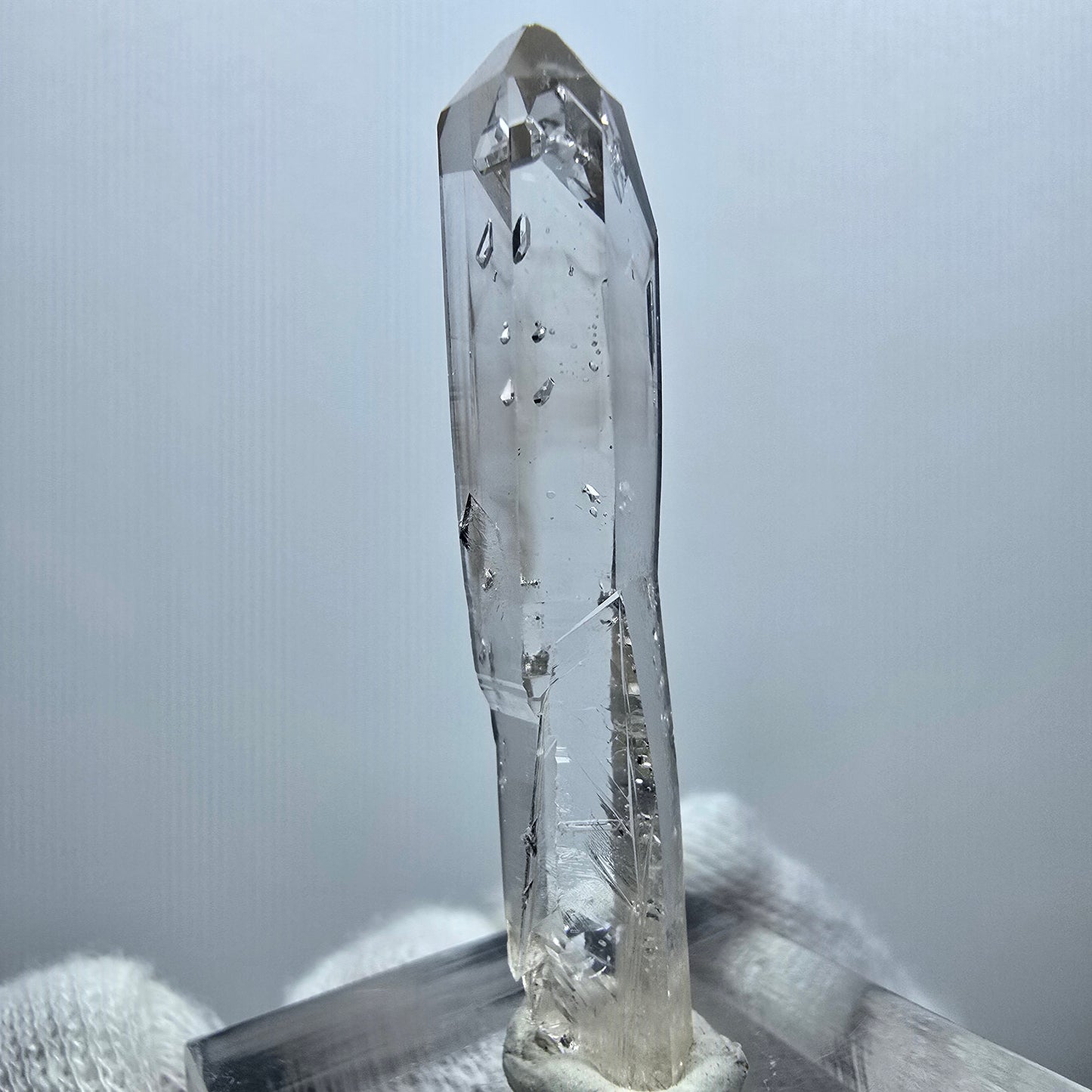 Sceptre en quartz fumé fantôme Enhydro, 1x Bubble Goboboseb, Namibie 43*7*7mm