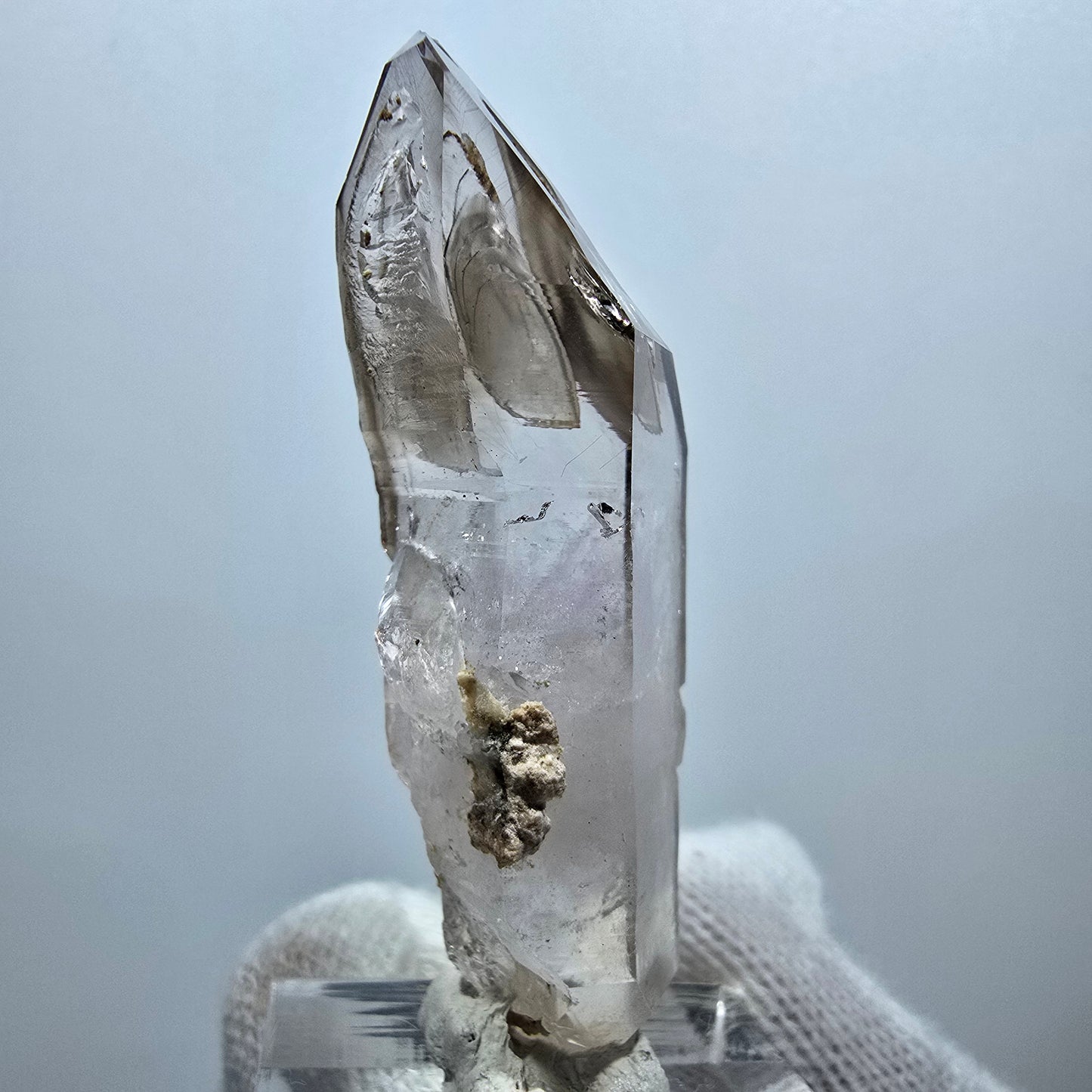 Quartz fumé fantôme transparent DT Scepter Point Goboboseb, Namibie 53 x 17 x 14 mm