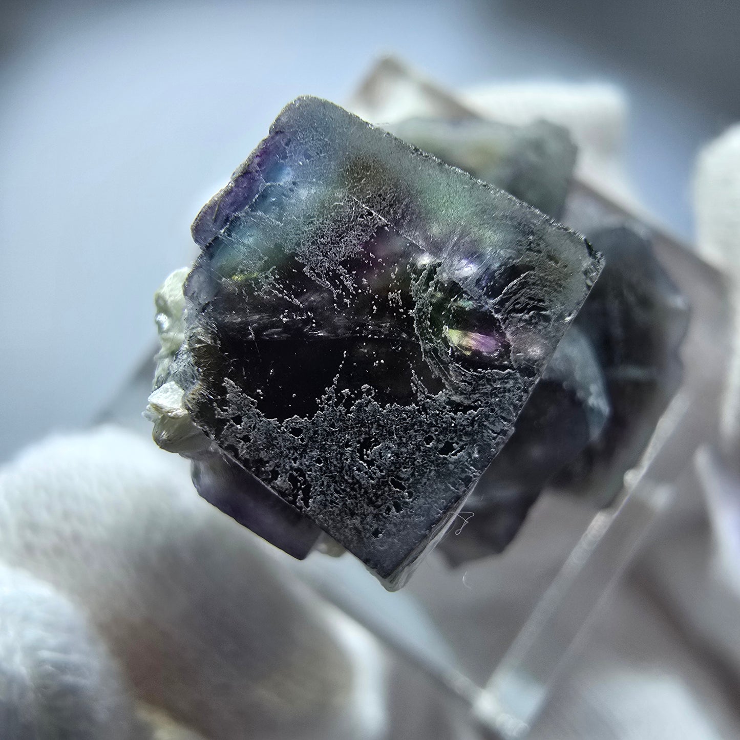 Spécimen de cube de fluorite fantôme coloré, vert violet jaune, Erongo, Namibie 29 x 20 x 14 mm