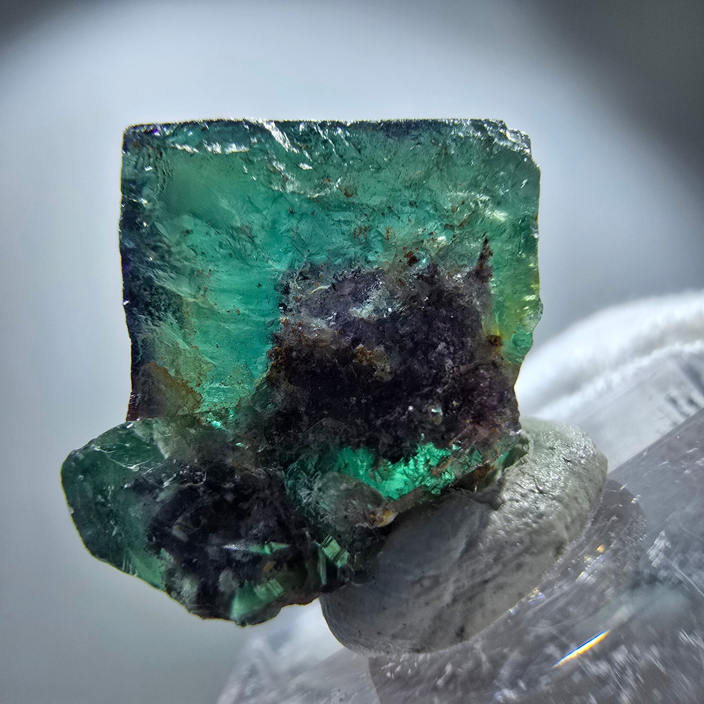 Spécimen rare de cube de fluorite fantôme, vert zonal et violet, Okorusu, Namibie, 22 x 19 x 14 mm