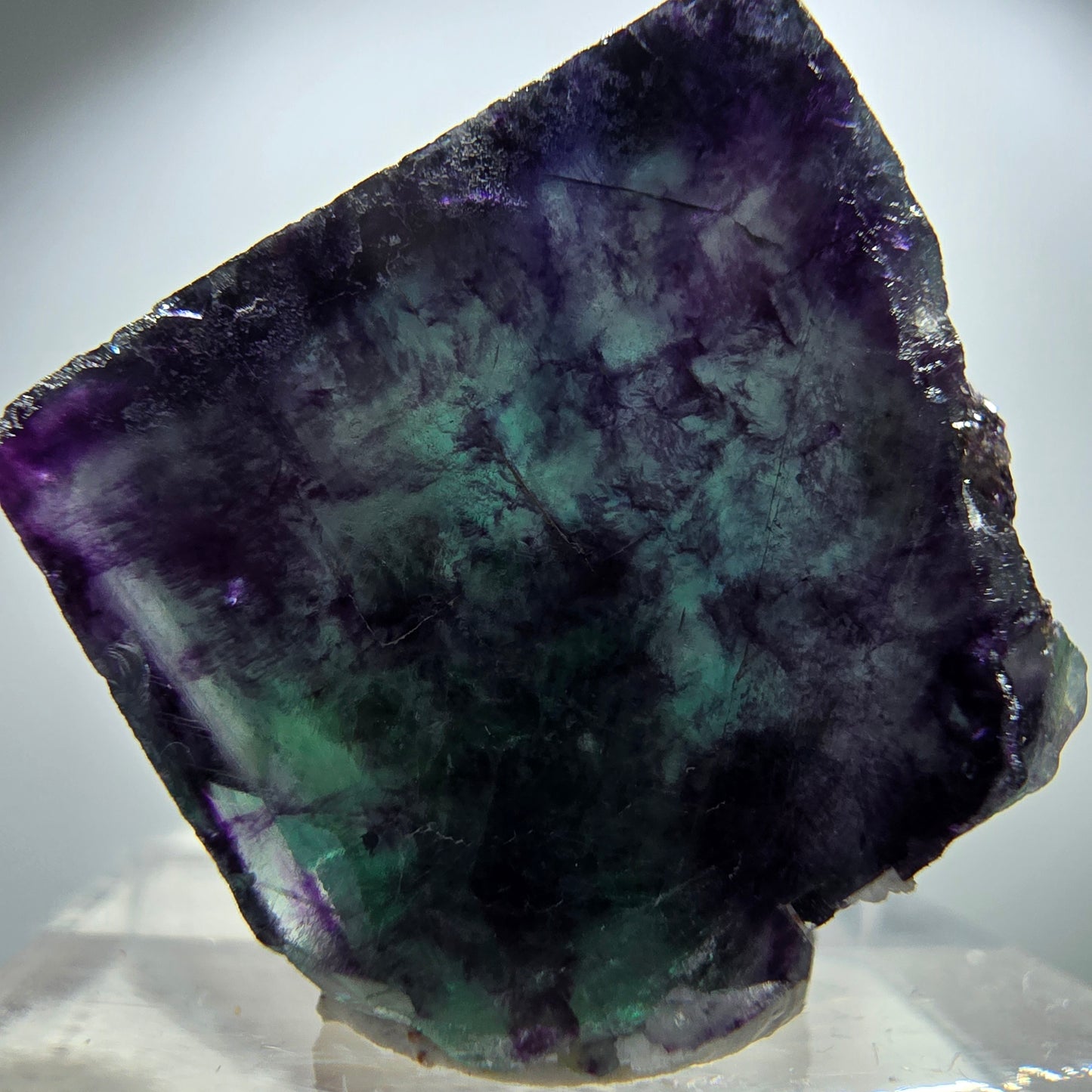 Spécimen rare de cube de fluorite fantôme, vert zonal et violet, Okorusu, Namibie, 26 x 24 x 15 mm