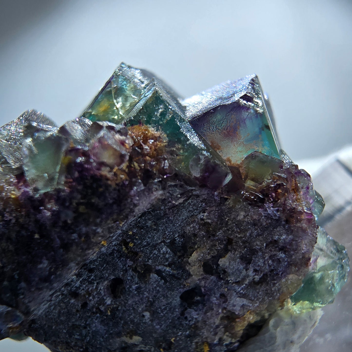 Spécimen rare de cube de fluorite fantôme, vert zonal et violet, Okorusu, Namibie, 35 x 26 x 20 mm