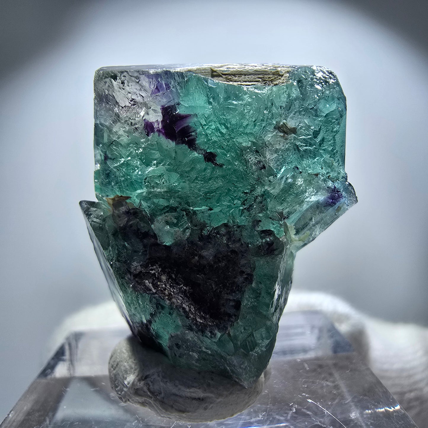 Spécimen rare de cube de fluorite fantôme, vert zonal et violet, Okorusu, Namibie, 28 x 25 x 16 mm