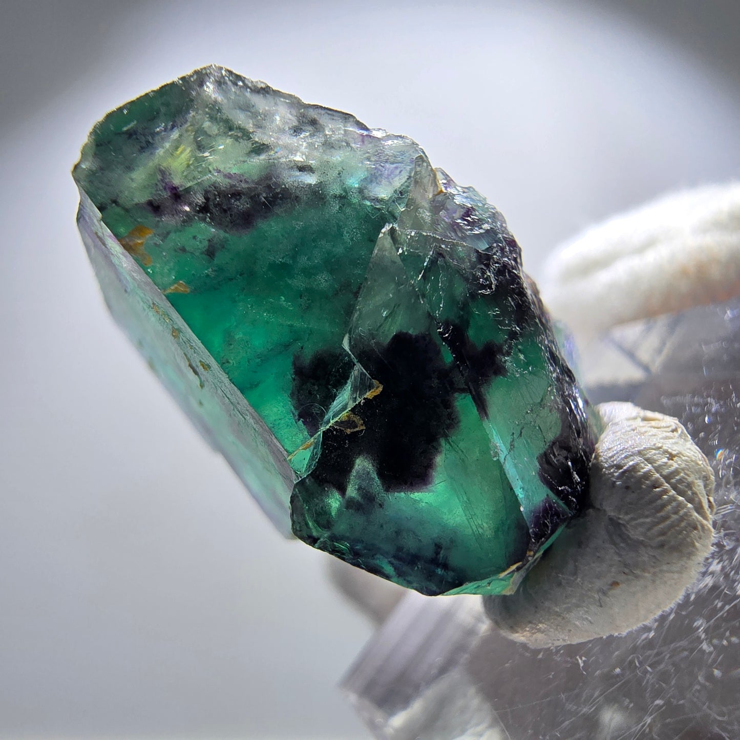 Spécimen rare de cube de fluorite fantôme, vert zonal et violet, Okorusu, Namibie, 28 x 25 x 16 mm
