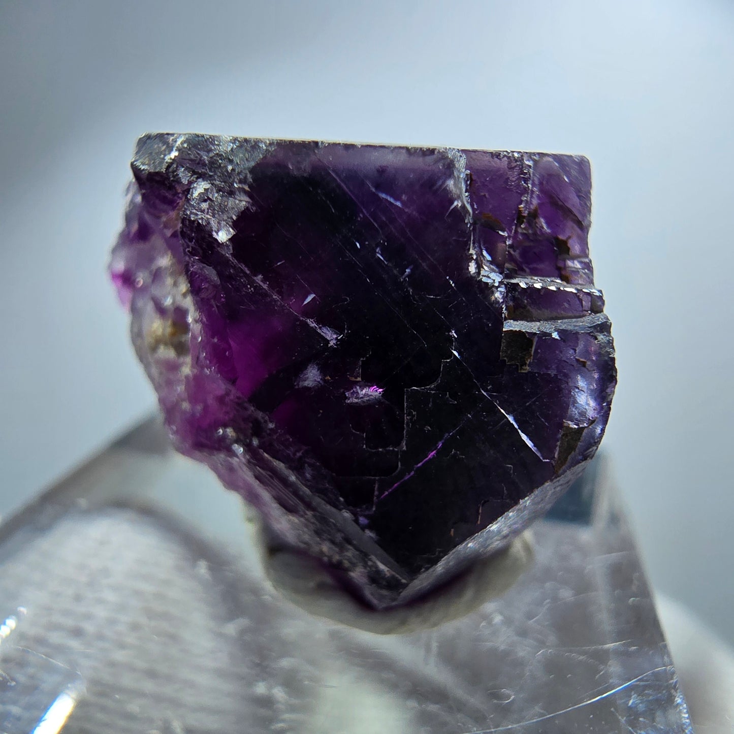 Rare spécimen de cube de fluorite fantôme, violet Okorusu, Namibie 23 x 22 x 17 mm
