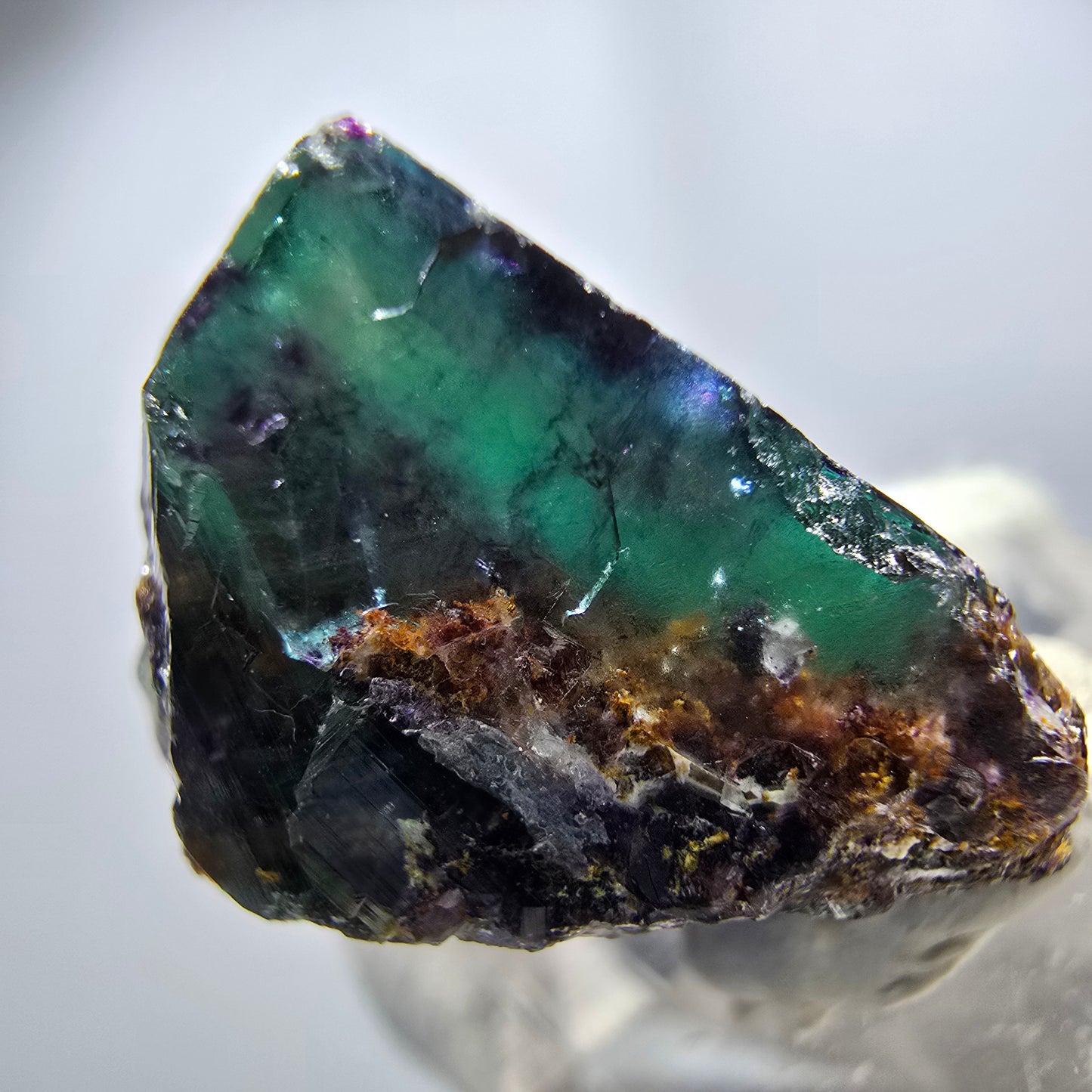 Spécimen rare de cube de fluorite fantôme zonal vert violet Okorusu, Namibie 29*25*16mm