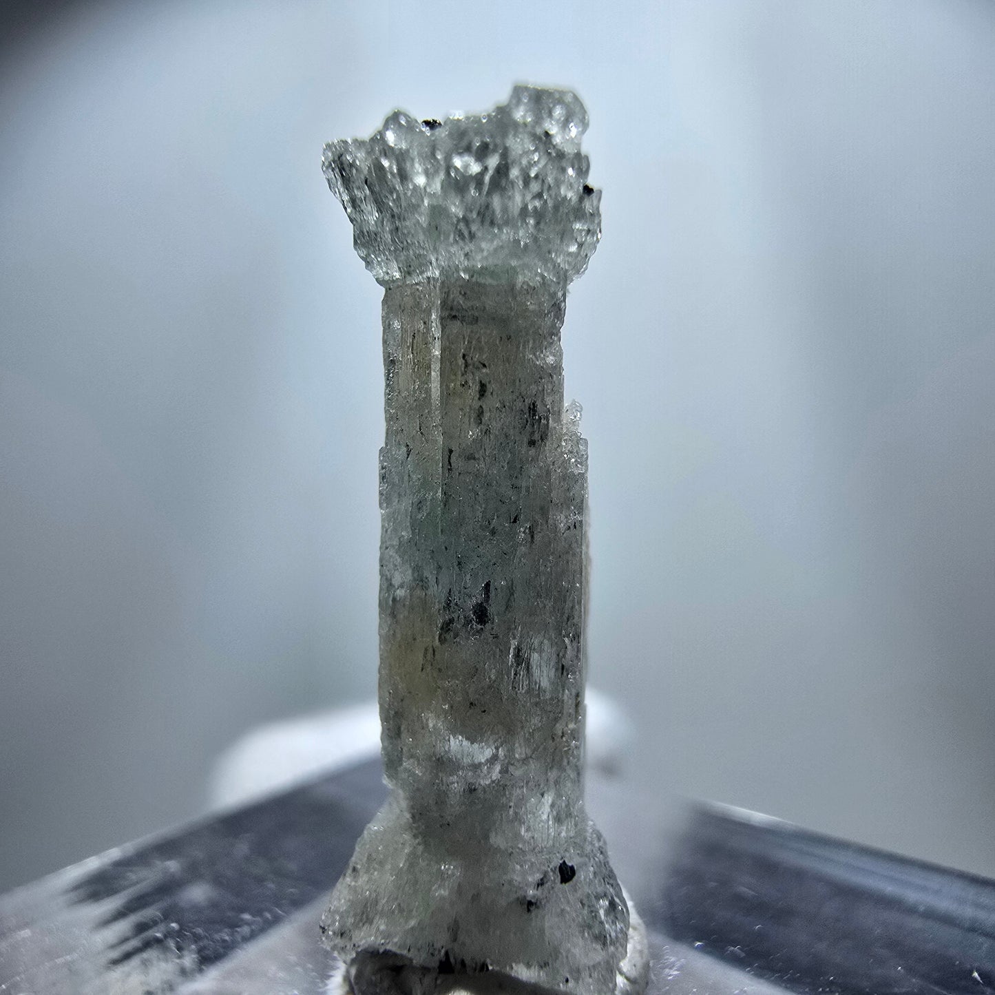 Seltener Aquamarin X mit Schörl Turmalin Erongo, Namibia 21*8*6mm