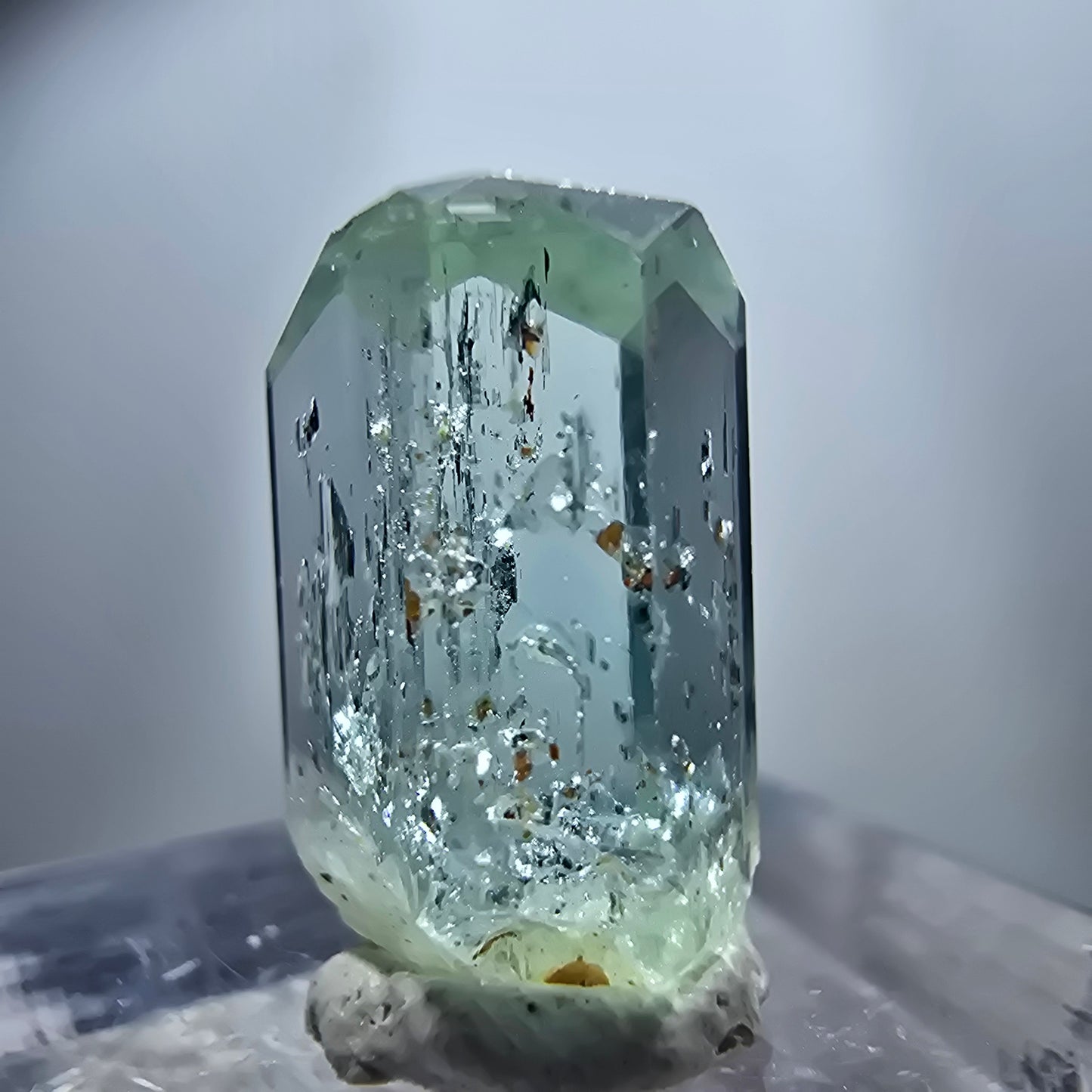 Klarer Aquamarin X Kristall, blau Erongo, Namibia 15*10*7mm