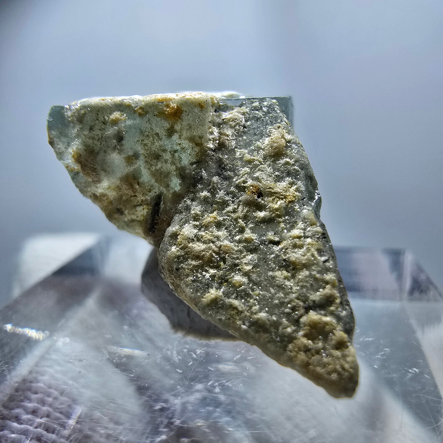 Cristal d'aigue-marine X rare, bleu Erongo, Namibie 22 x 15 x 11 mm