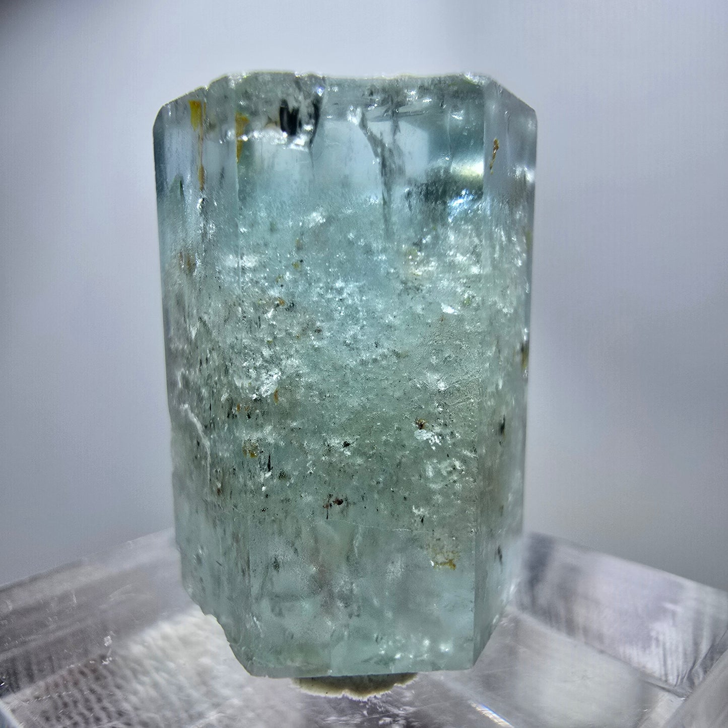 Seltener Aquamarin X mit Schörl Turmalin Erongo, Namibia 22*18*16mm
