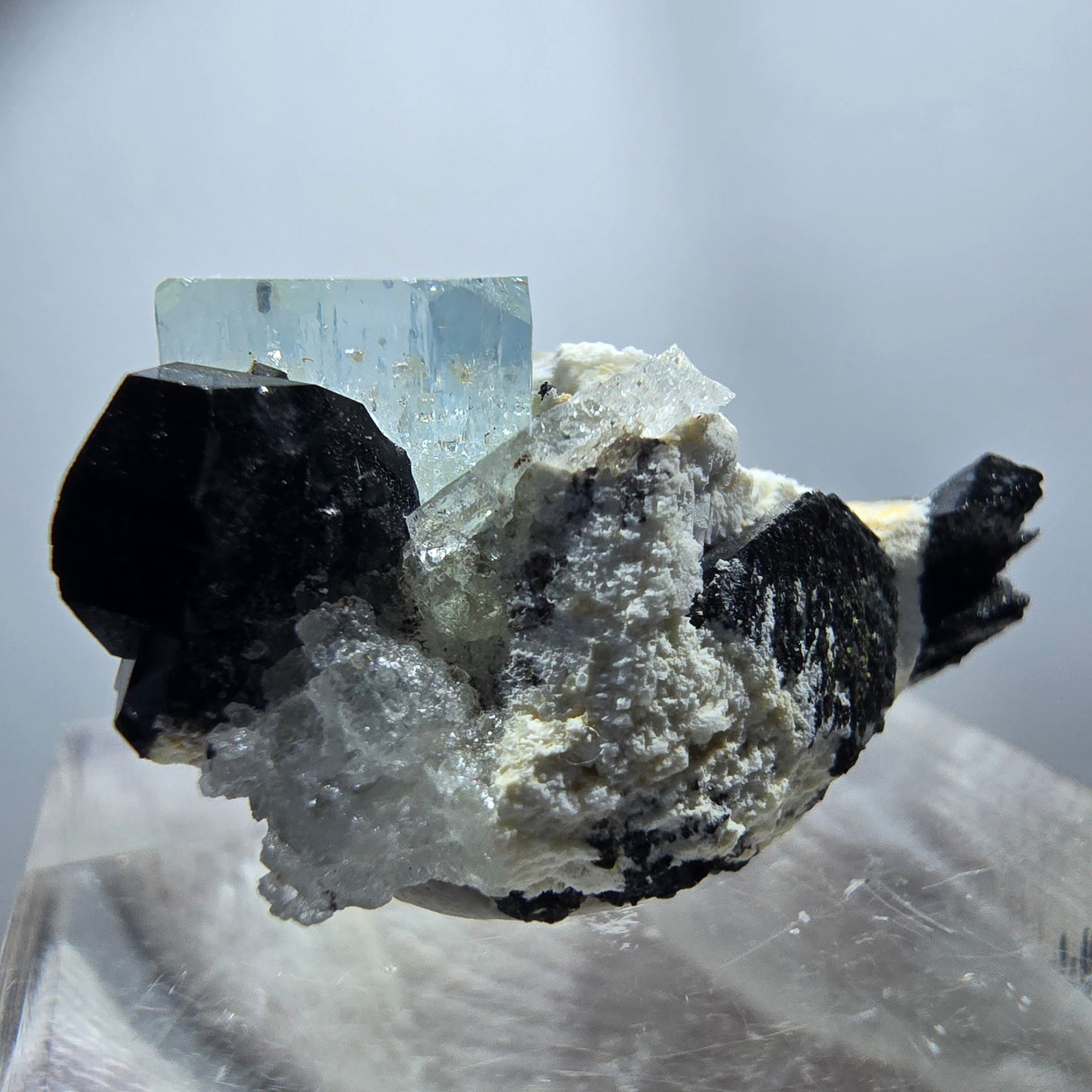 Seltener Aquamarin X mit Orthoklas, Schörl Turmalin Erongo, Namibia 26*14*14mm