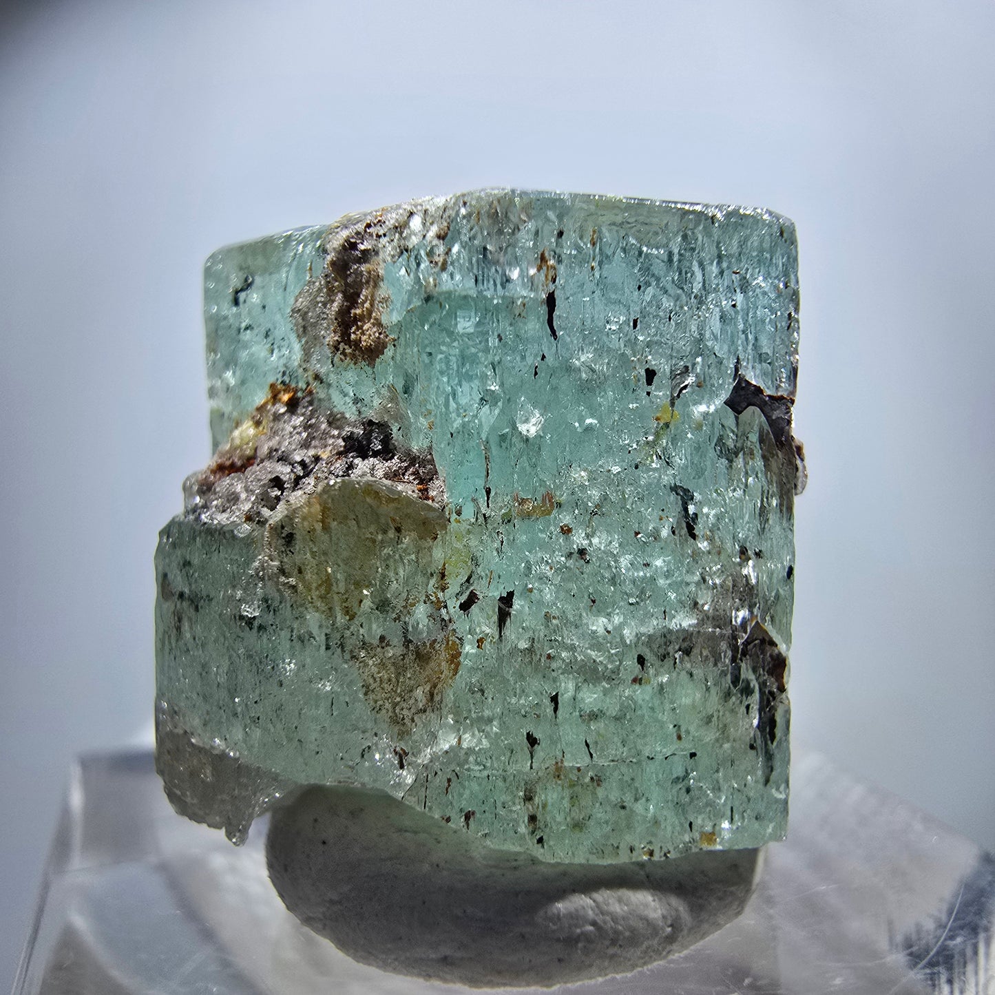 Seltener Aquamarin X mit Hyalit Erongo, Namibia 20*18*16mm