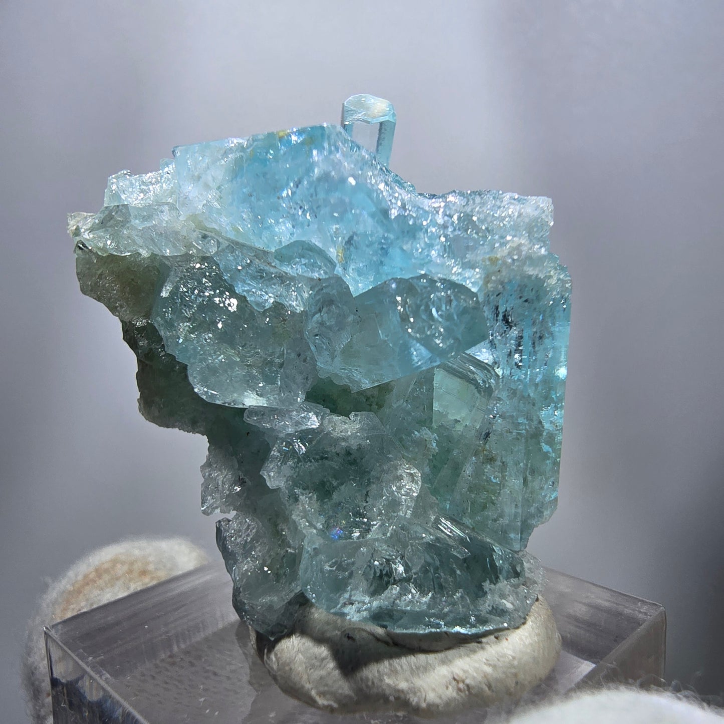 Seltene Aquamarin XX Stufe blau Erongo, Namibia 41*36*25mm