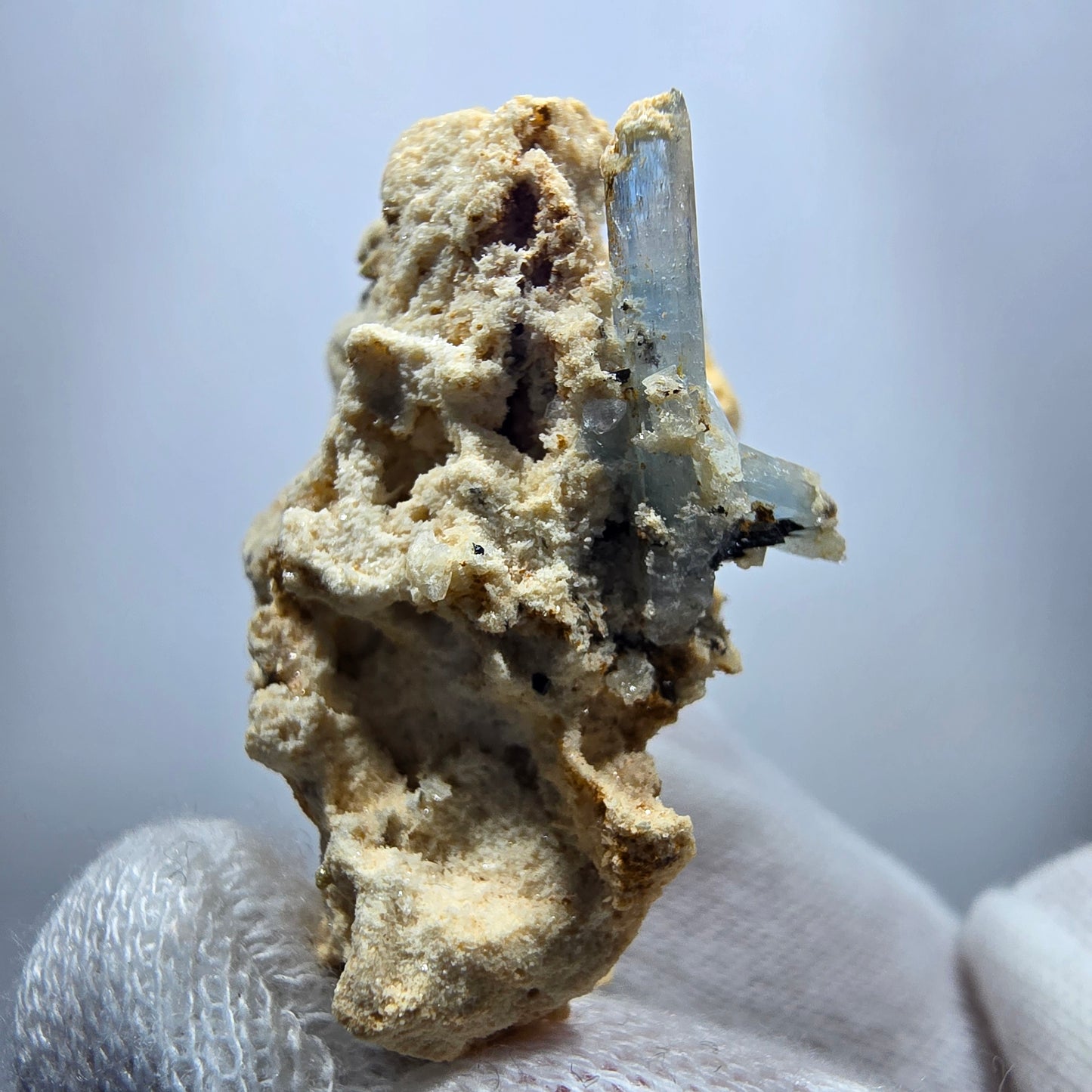Seltene Aquamarin XX mit Orthoklas Stufe Erongo, Namibia 43*35*26mm