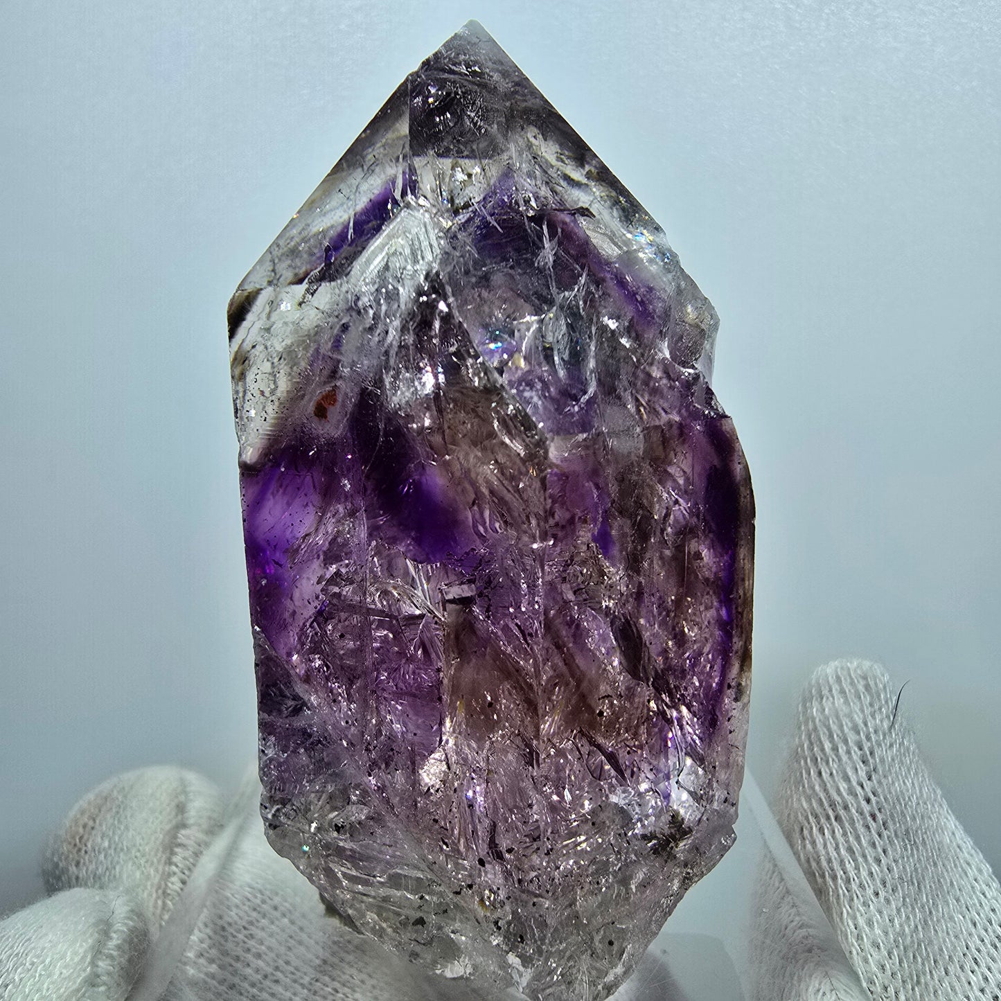 Großer Phantom Amethyst mit Hämatit Streep Mine, Goboboseb, Namibia 63*44*33mm