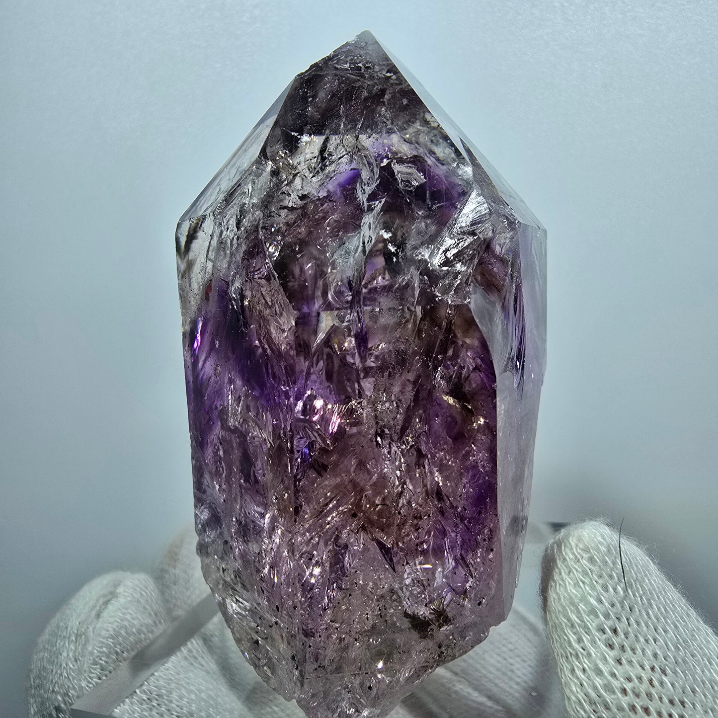 Großer Phantom Amethyst mit Hämatit Streep Mine, Goboboseb, Namibia 63*44*33mm