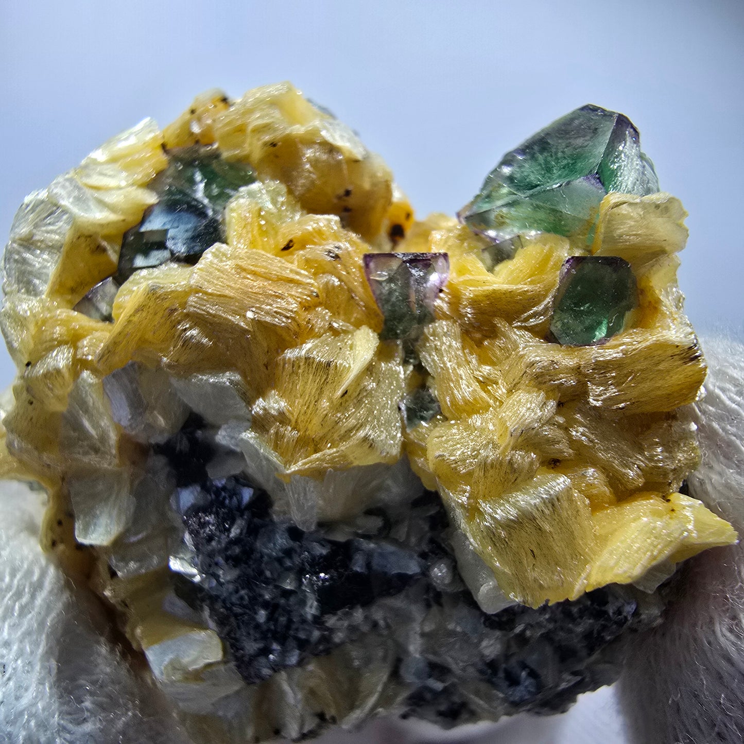 Phantom Fluorit zonal, Muskovit, Schörl Turmalin Stufe Erongo Namibia 41*38*21mm