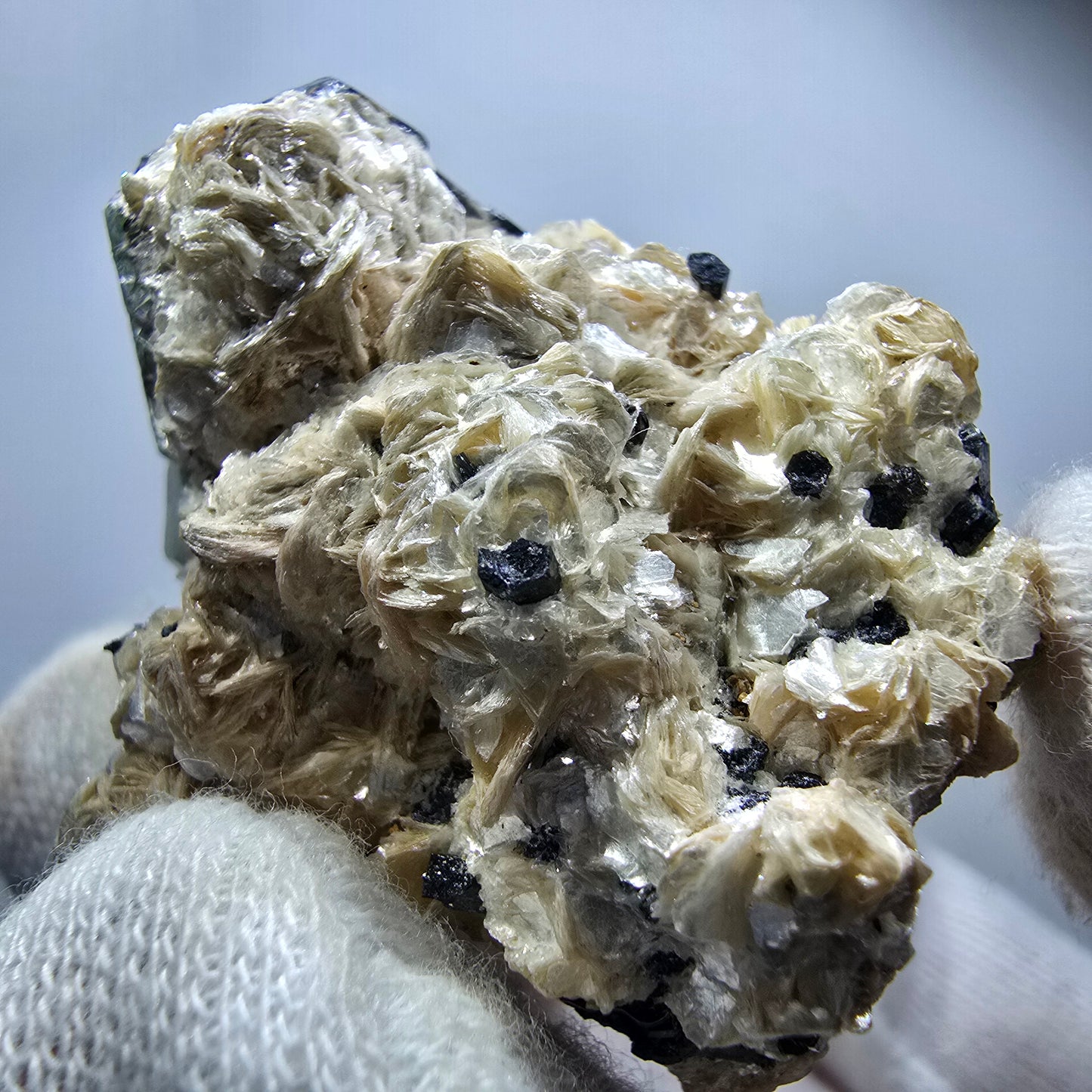 Phantom fluorite hexagonal, Schörl tourmaline, muscovite Erongo, Namibia 48*46*35mm