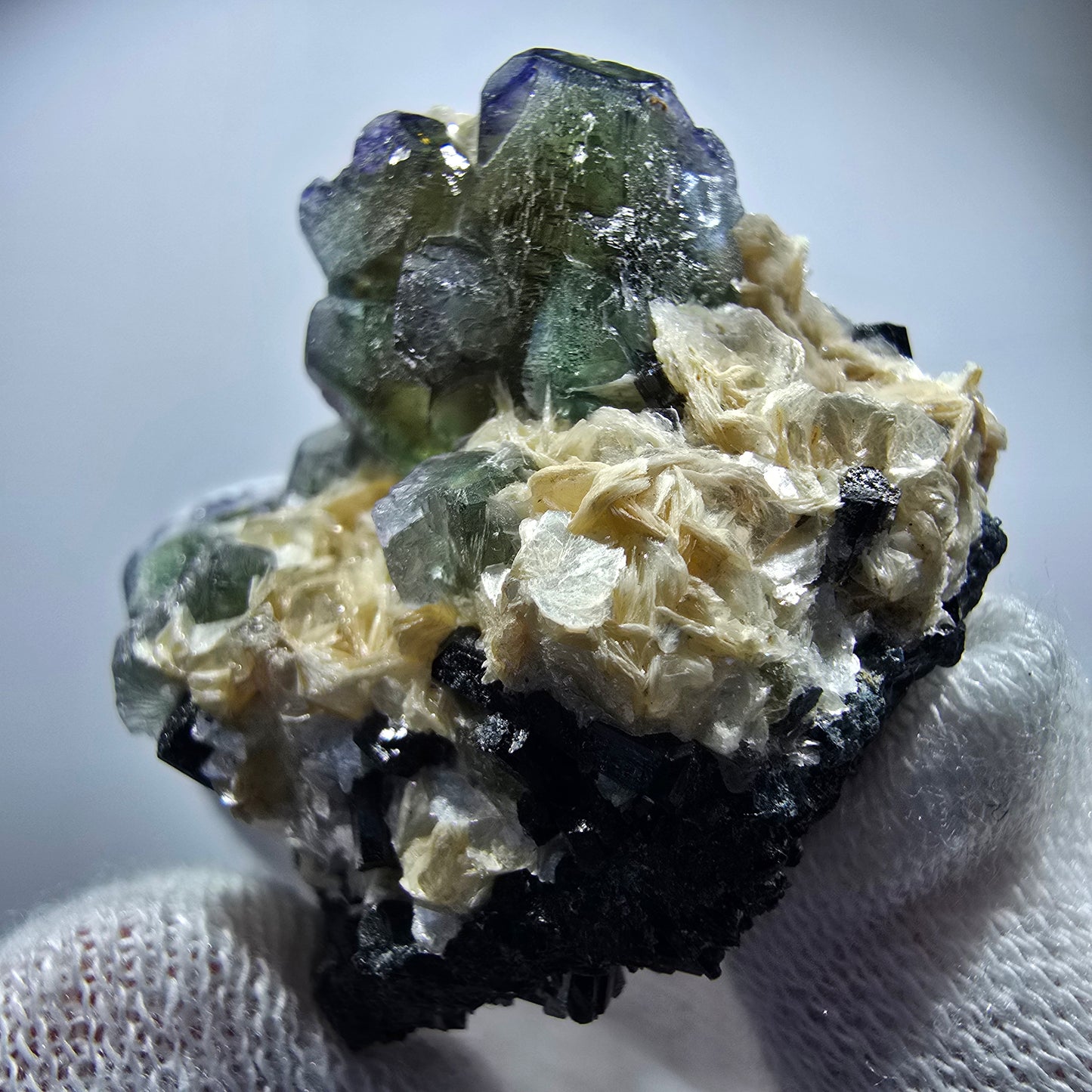 Phantom Fluorite cube zonal, Muscovite Schörl Tourmaline Erongo Namibia 38*33*27mm