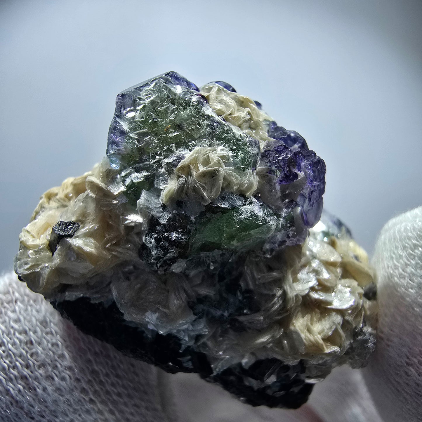 Phantom Fluorite cube zonal, Muscovite Schörl Tourmaline Erongo Namibia 38*33*27mm