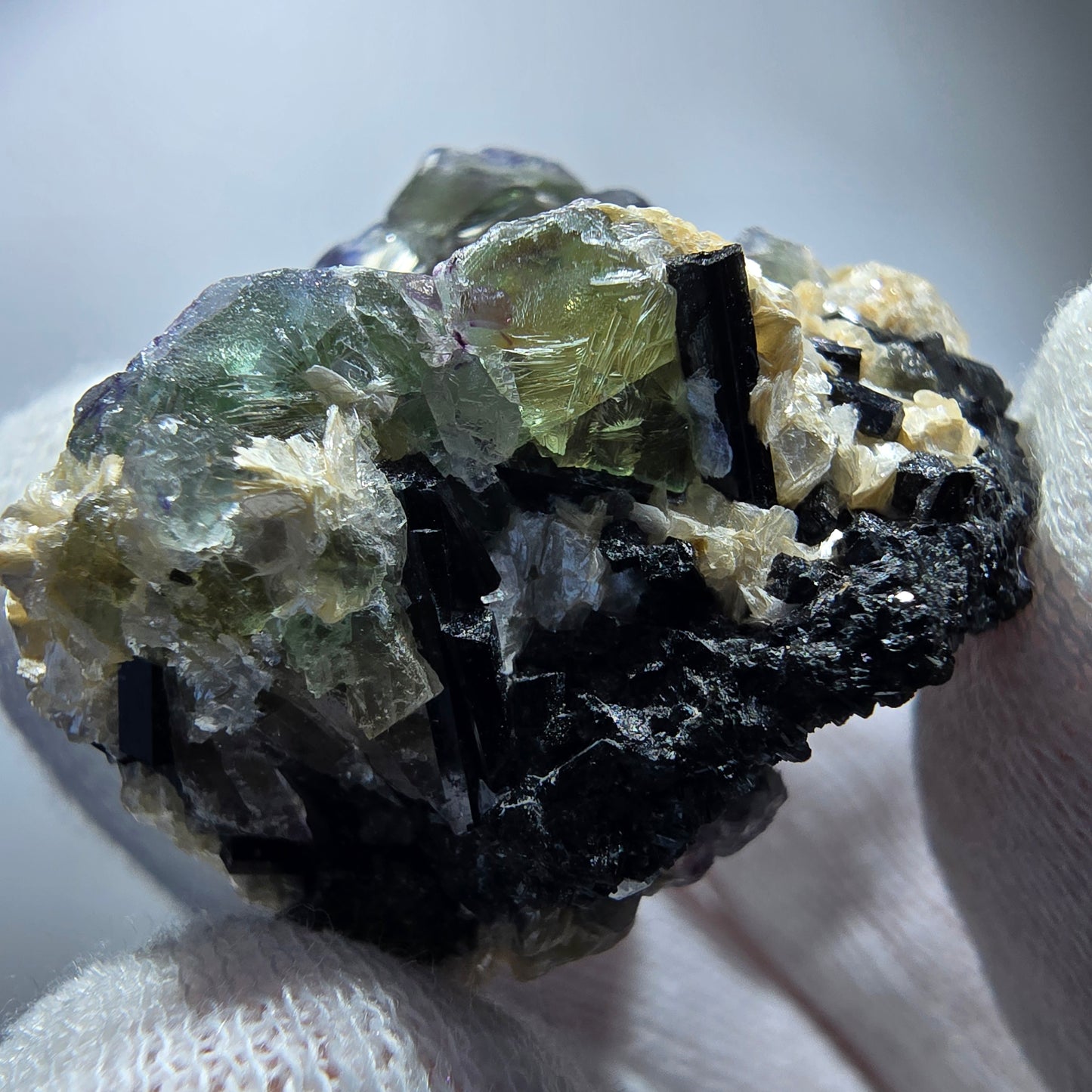 Phantom Fluorite cube zonal, Muscovite Schörl Tourmaline Erongo Namibia 38*33*27mm